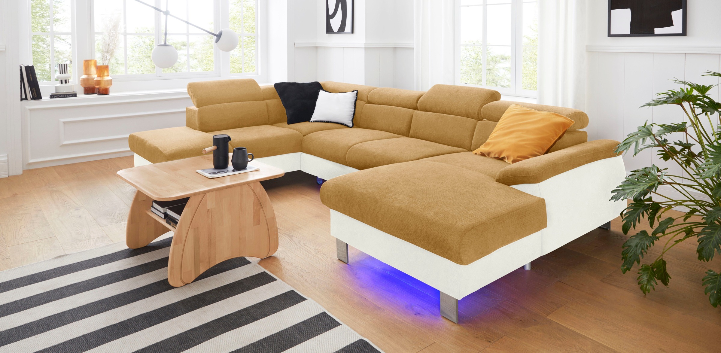 COTTA Polstergarnitur »Komaris U-Form«, (Set), Set bestehend aus: Wohnlandschaft mit Kopfteilverstellung & Hocker