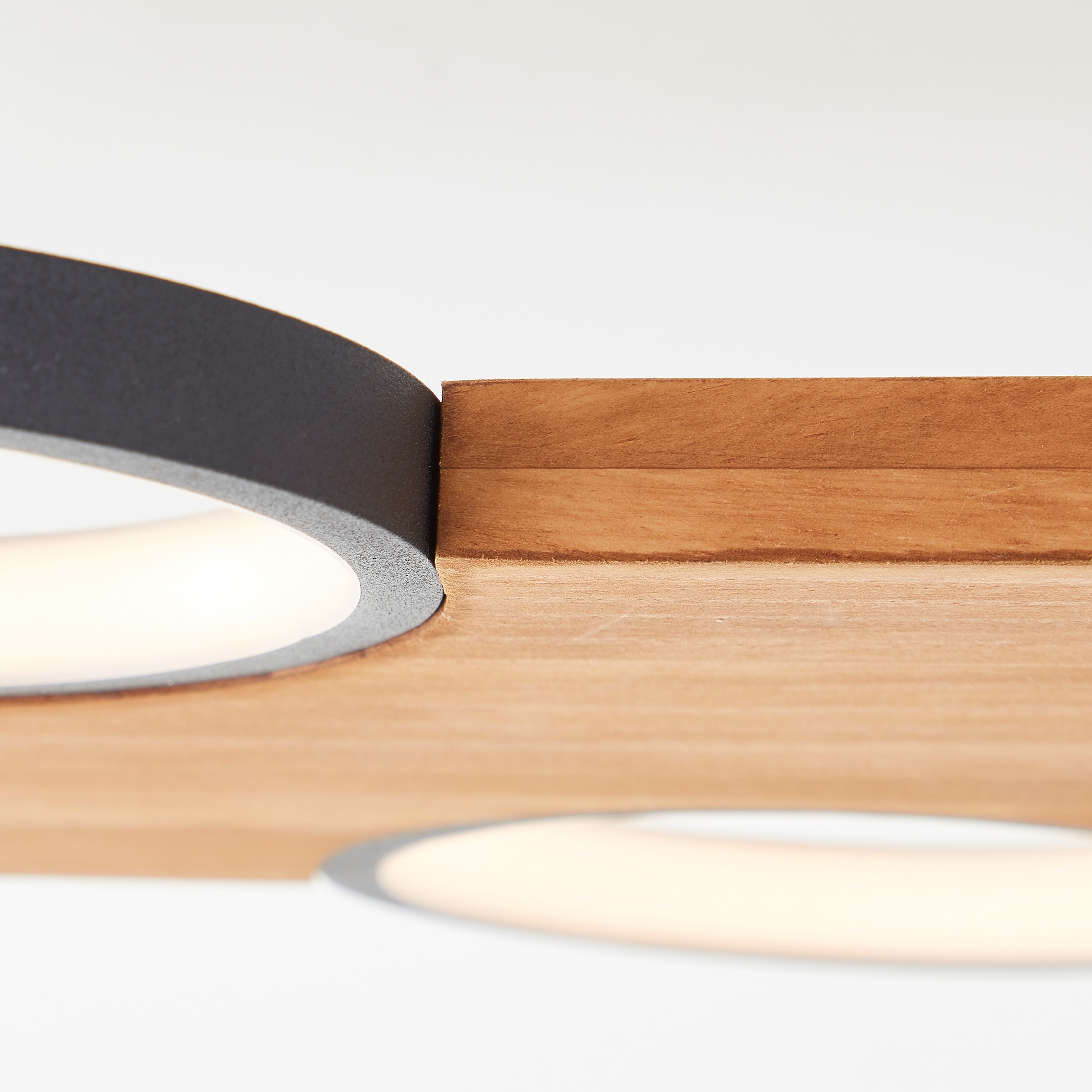 Brilliant LED Deckenleuchte »Cheesy«, 55 x 35 cm, 3400lm, 3000K, Holz/Metall, natur/schwarz