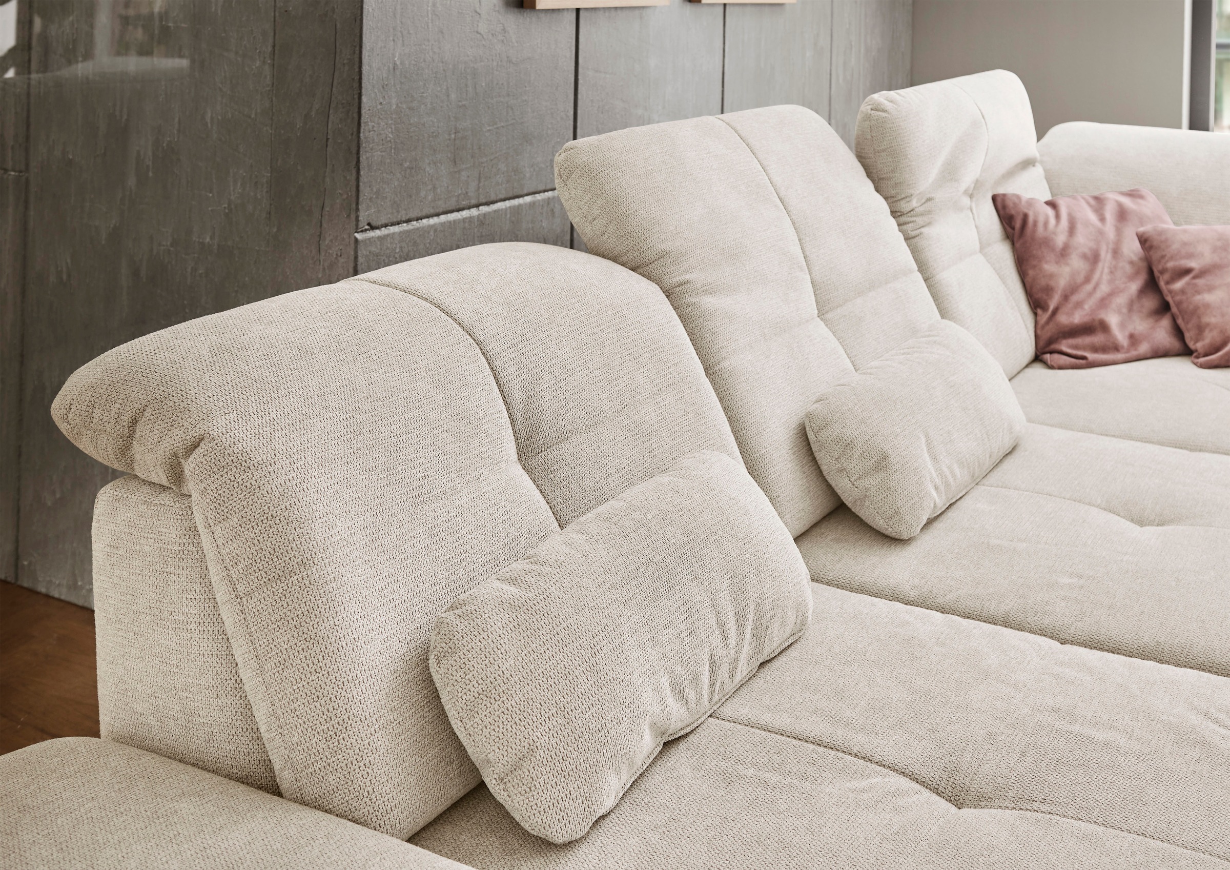 Die PlanBar Ecksofa »MP-IN16012 L-Form Kaltschaum-Polsterung«, inkl. Sitztiefenverstellung, optional mit Funktionen