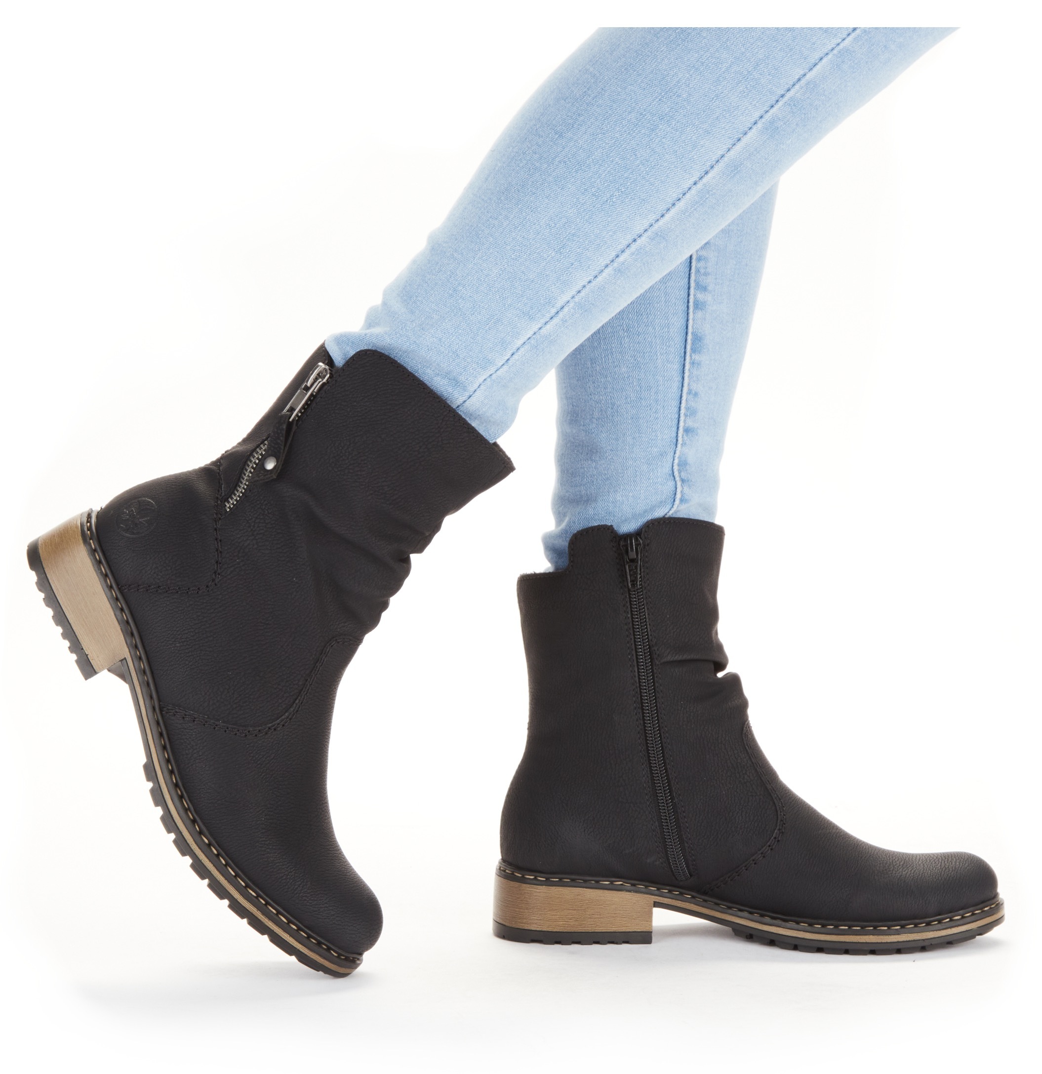 Rieker Winterstiefelette, Winterboots, slouchy Schaft, Blockabsatz in schmaler Form