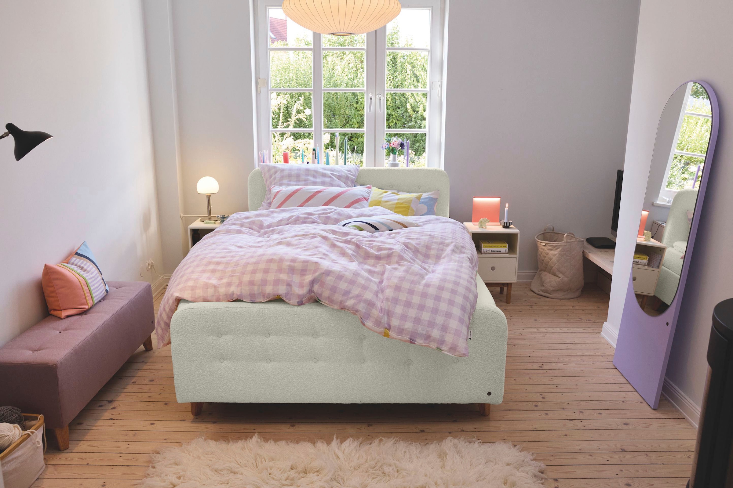 4. Bild von TOM TAILOR HOME Boxspringbett »NORDIC BOX«, mit Knopfheftung, in weichem Bouclé-Stoff, Füße in Buche natur