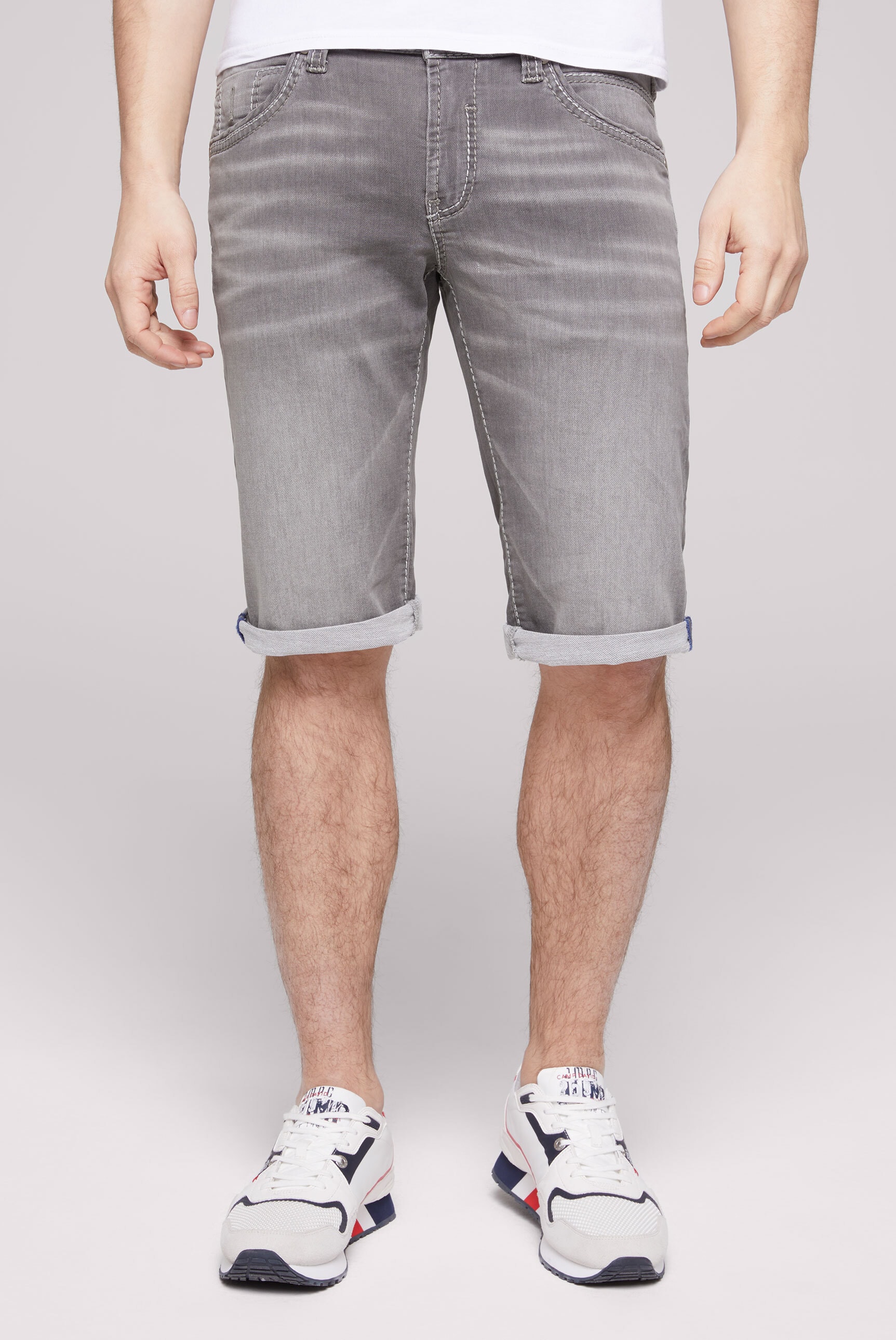 Bild von CAMP DAVID Jeansshorts, mit Turn-Up Saum