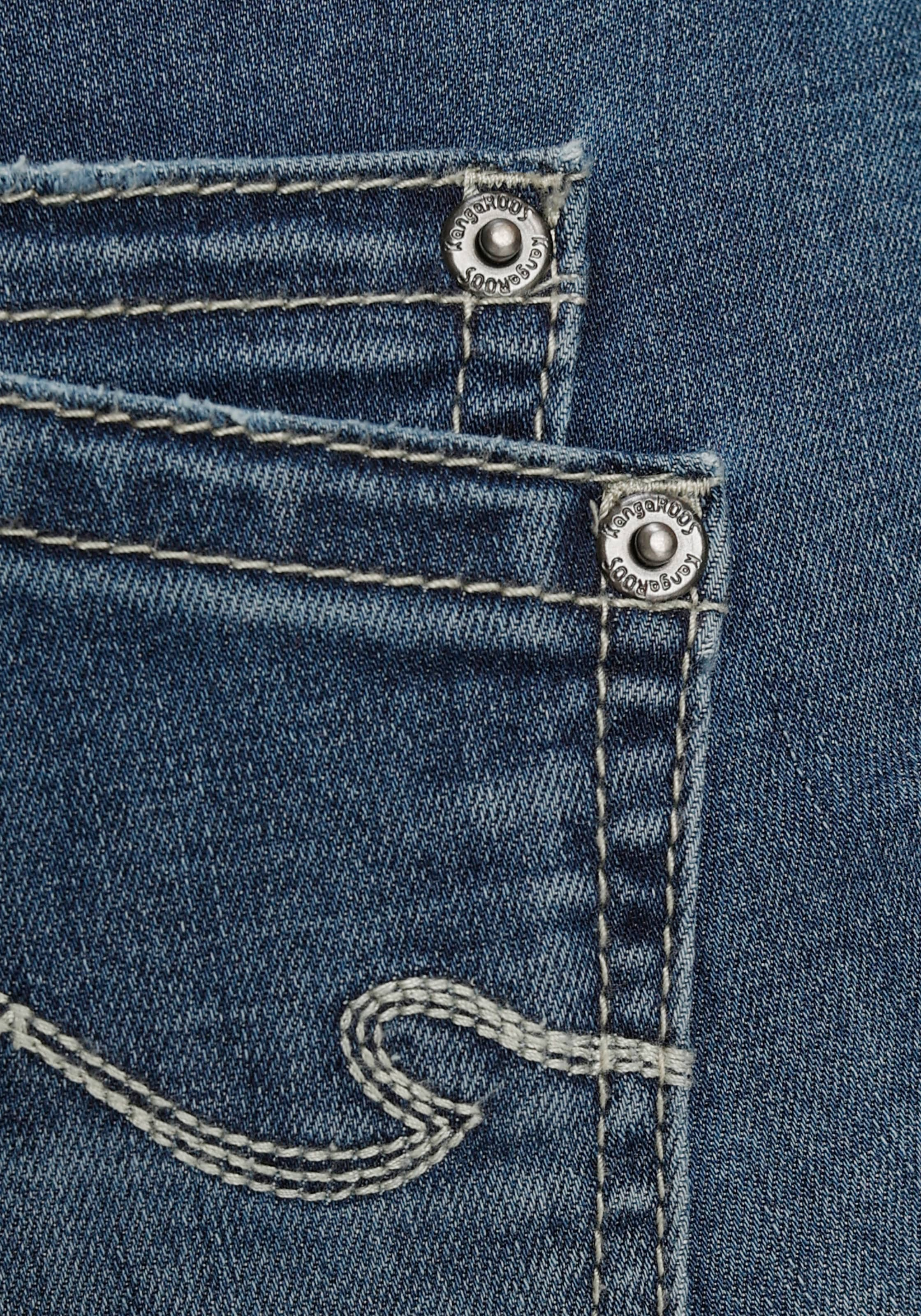 KangaROOS 7/8-Jeans »CULOTTE-JEANS«, mit ausgefranstem Saum - NEUE KOLLEKTION