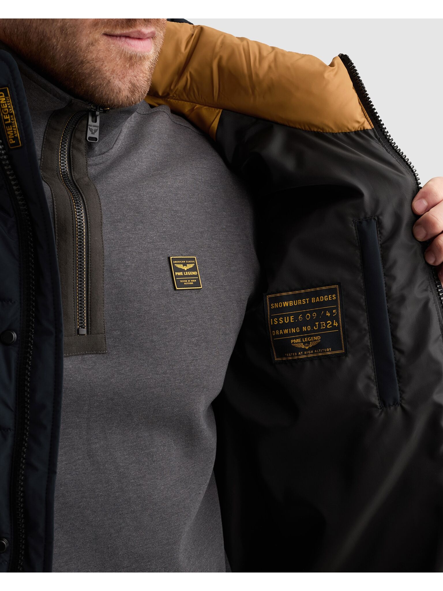 PME LEGEND Steppjacke mit Kapuze Ärmelabschluss mit Windstopperbündchen