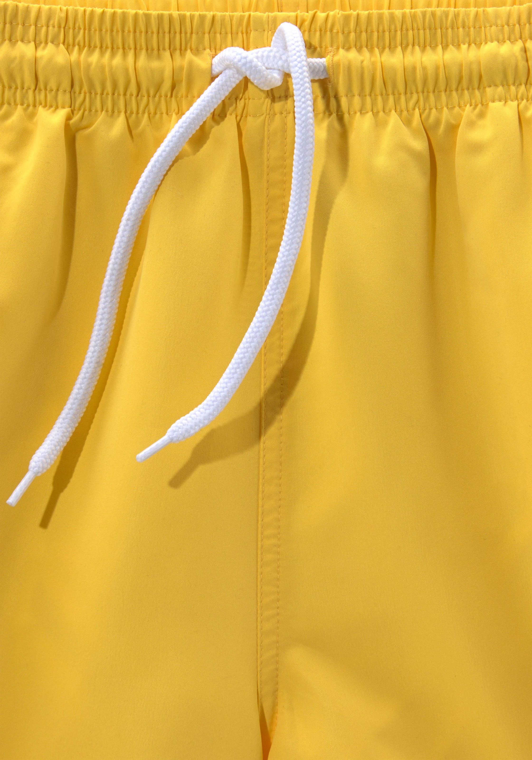 4. Bild von s.Oliver Badeshorts, mit komplementärem Farbdesign