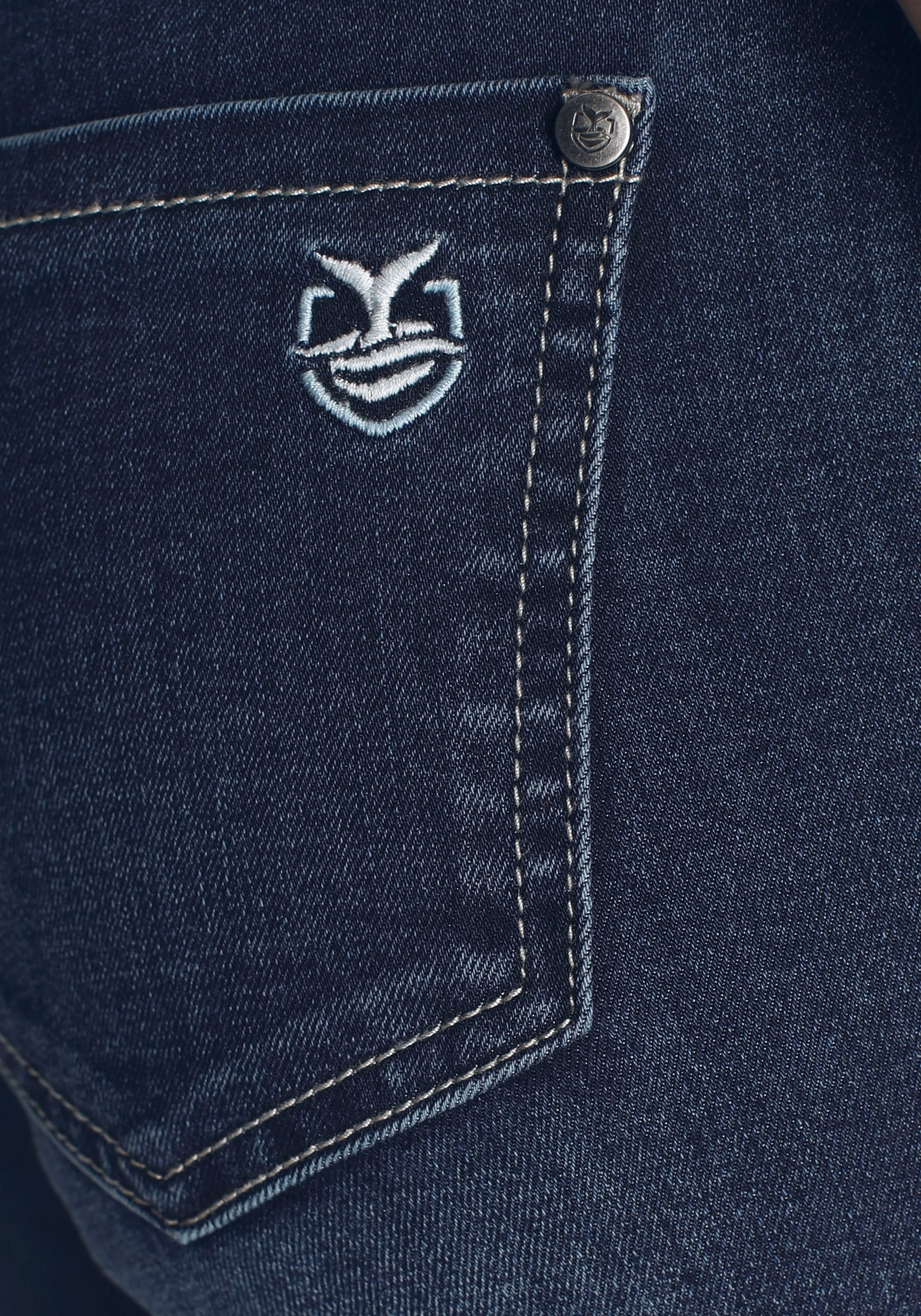 DELMAO Slim-fit-Jeans, MARKE! kaufen mit online mit (Set, ---NEUE tlg., Gürtel), 2 Flechtgürtel modischem