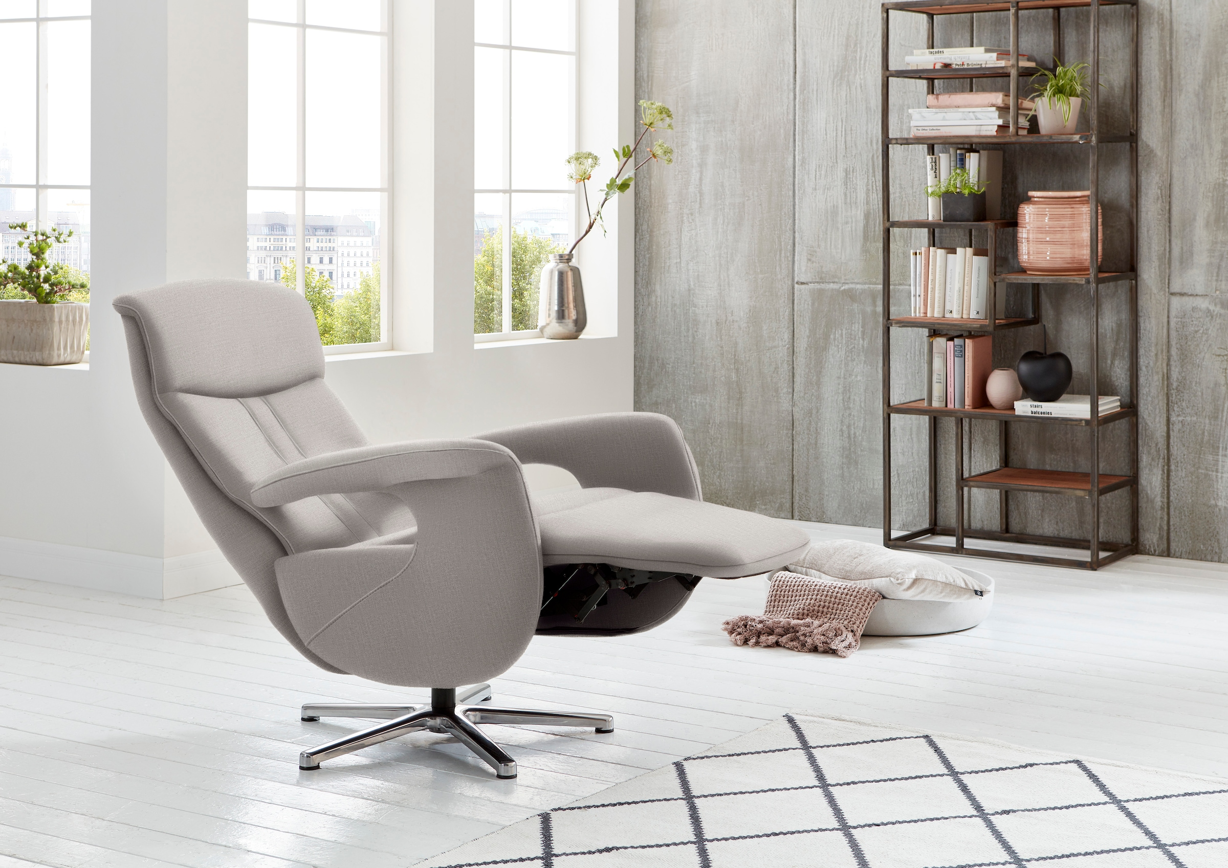 Die PlanBar Relaxsessel »MP-RS18073«, 360° drehbar, inkl. man. Kopfpolsterverstellung u. Relax-Funktion
