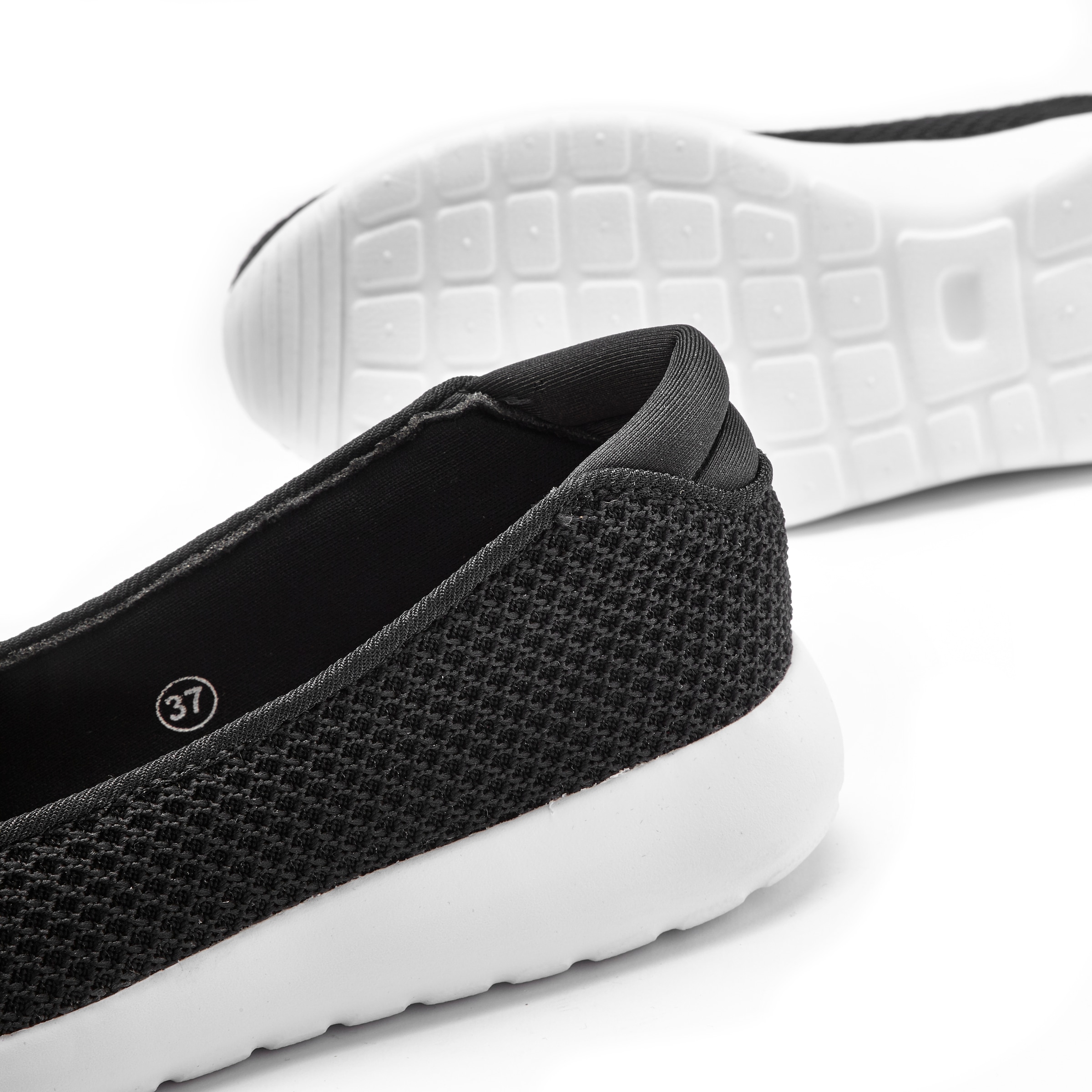 LASCANA Ballerina »Freizeitschuh, Slipper, Halbschuh,«, zum Reinschlüpfen, leichte Mesh-Optik VEGAN