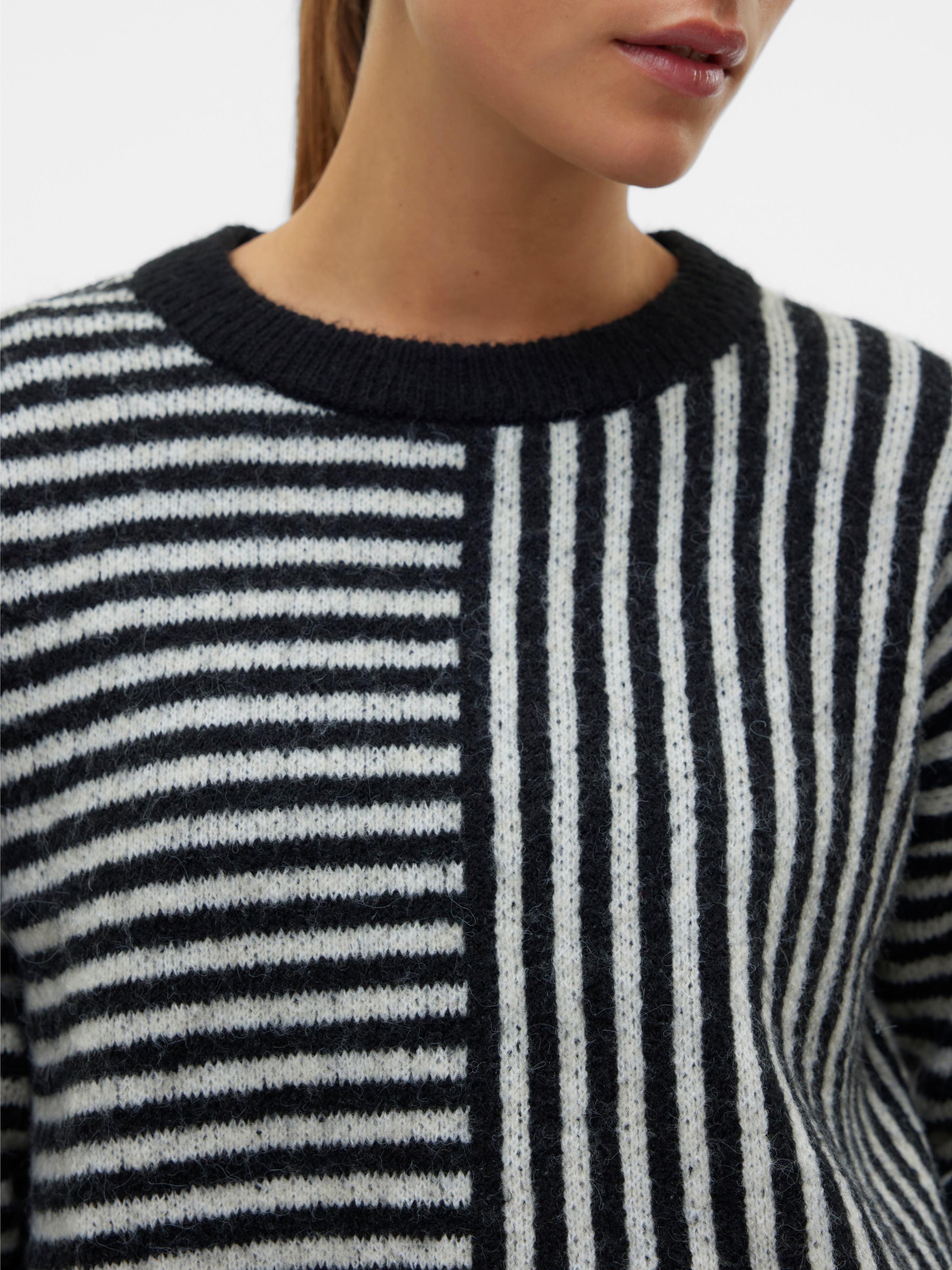 Vero Moda Strickpullover »VMURANUS LS ONECK CROPPED PULLOVER GA BF«