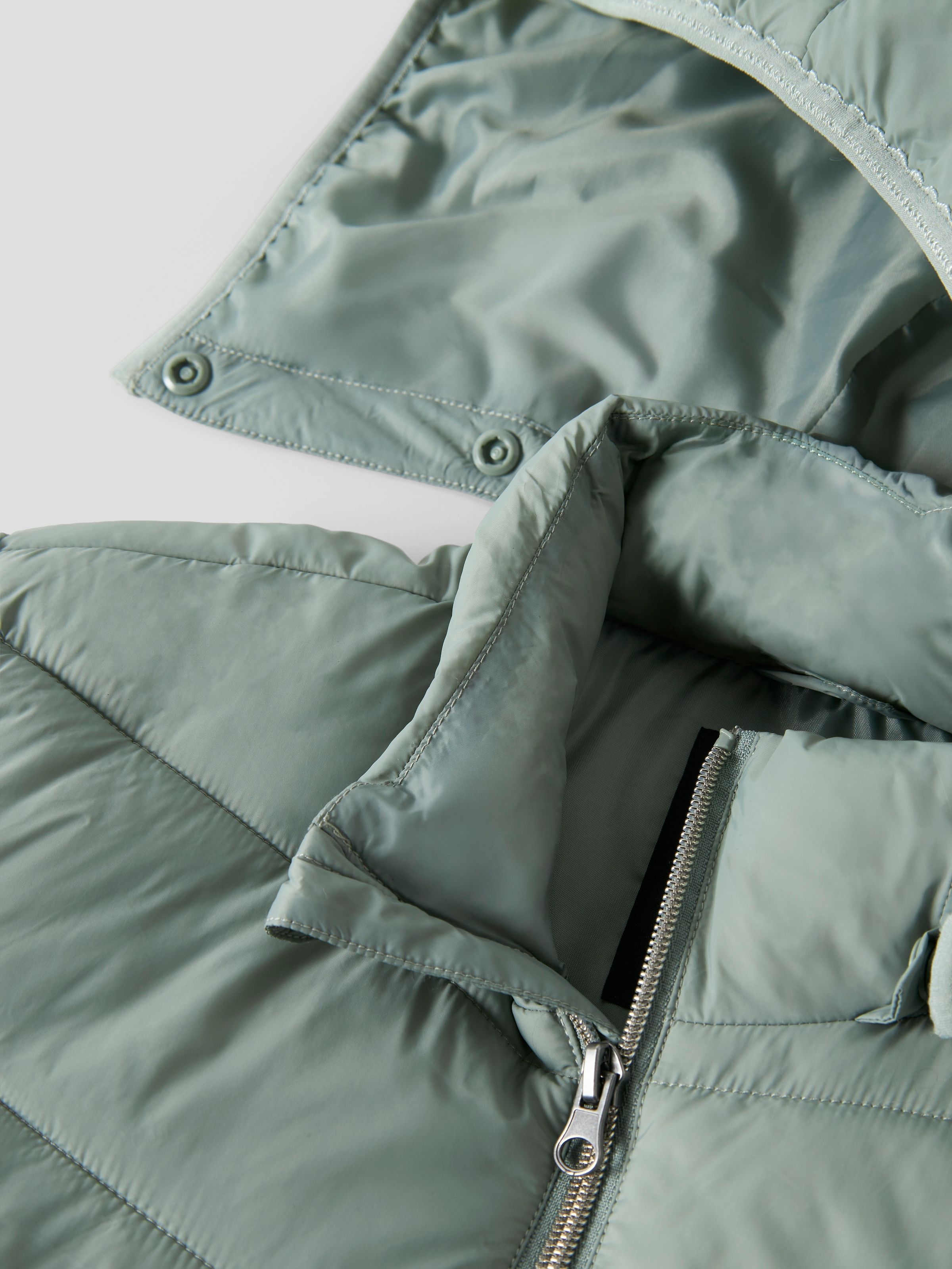 Name It Steppjacke »NKFMARBLE JACKET PB1« mit Kapuze Kunstfaser