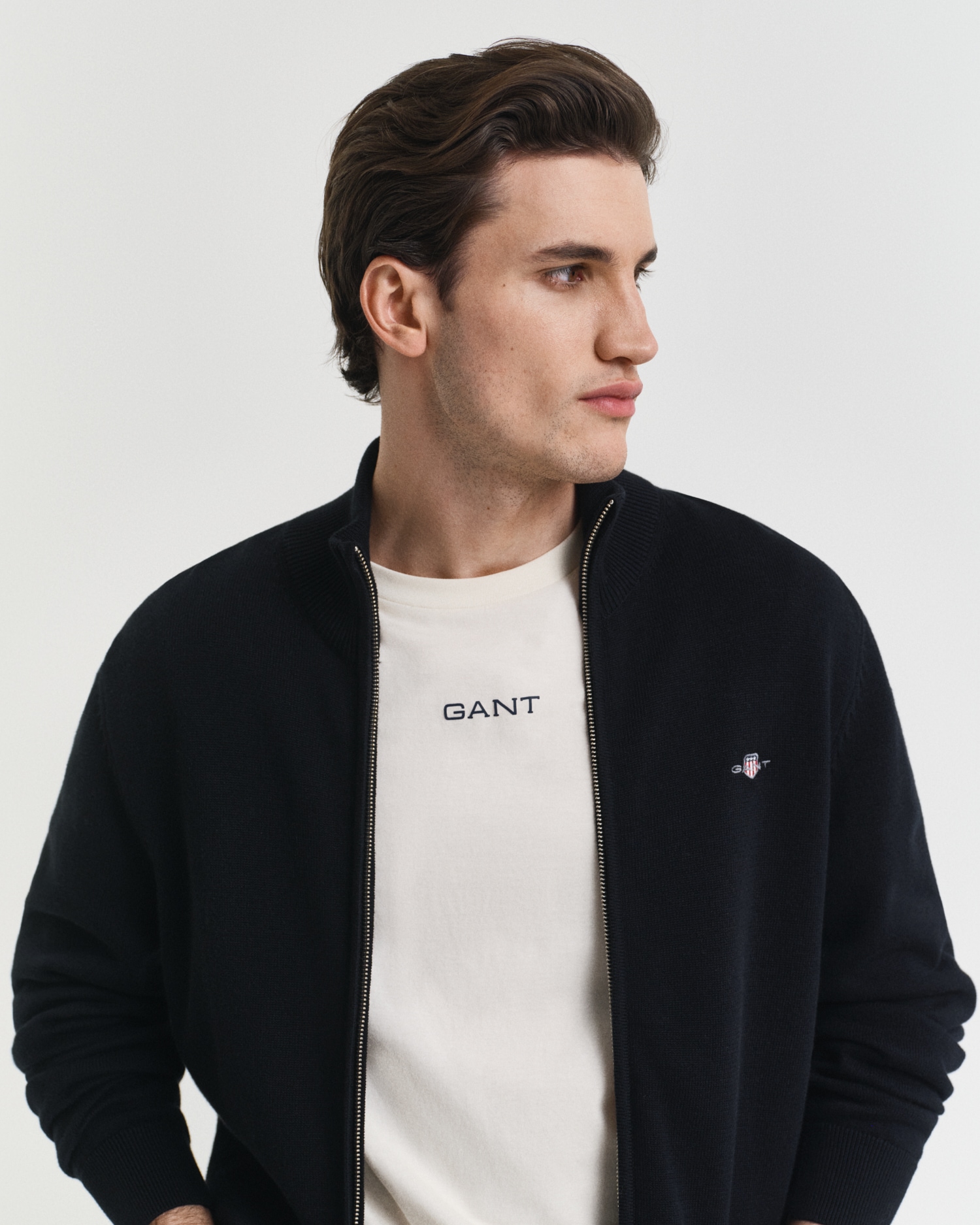 Gant Cardigan »CASUAL COTTON ZIP CARDIGAN«, Mit Rippbündchen an Stehkragen, Ärmeln und Saum