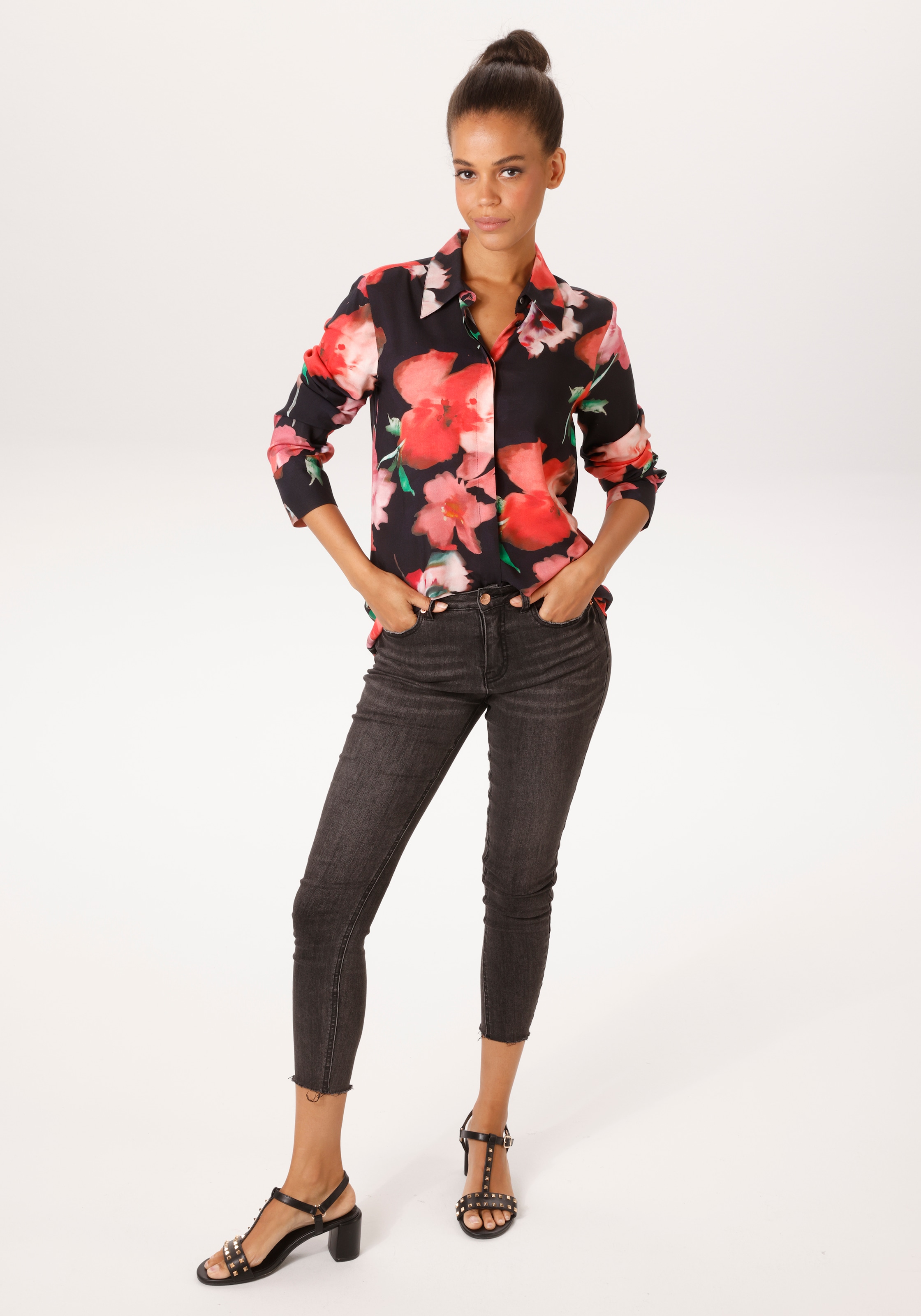 Aniston CASUAL Hemdbluse mit farbenfrohen Batik-Blüten bedruckt