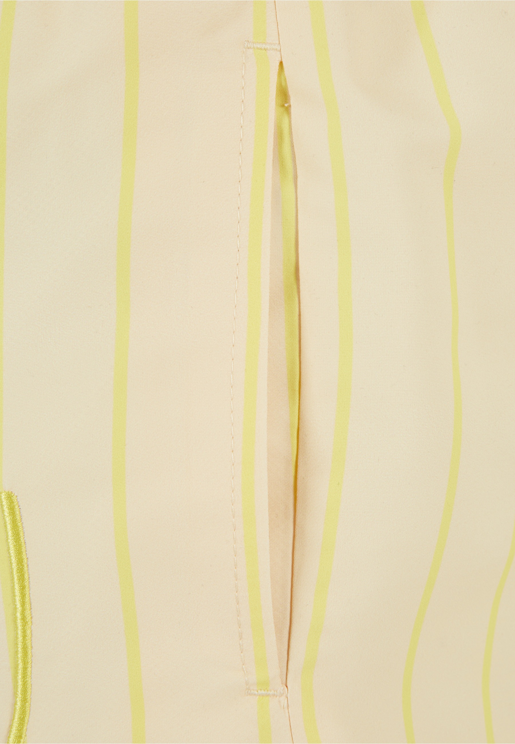 Karl Kani Badeshorts »Karl Kani Herren KM241-054-1 Signature Pinstripe Swim Shorts«