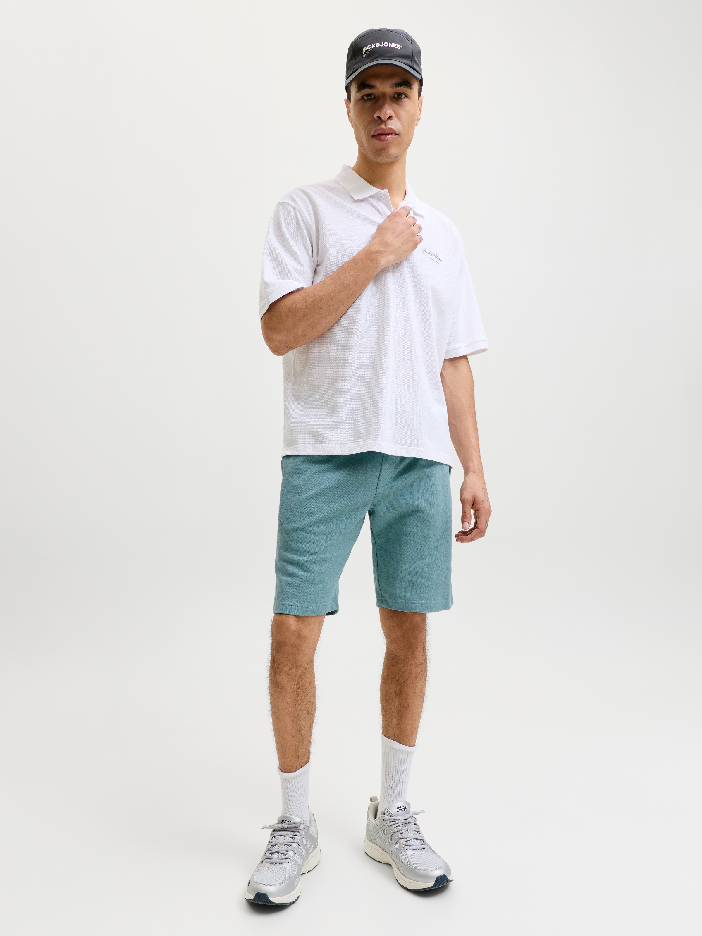 Jack & Jones Sweatshorts »JPSTGORDON COLLEGE SWEAT SHORTS MID«