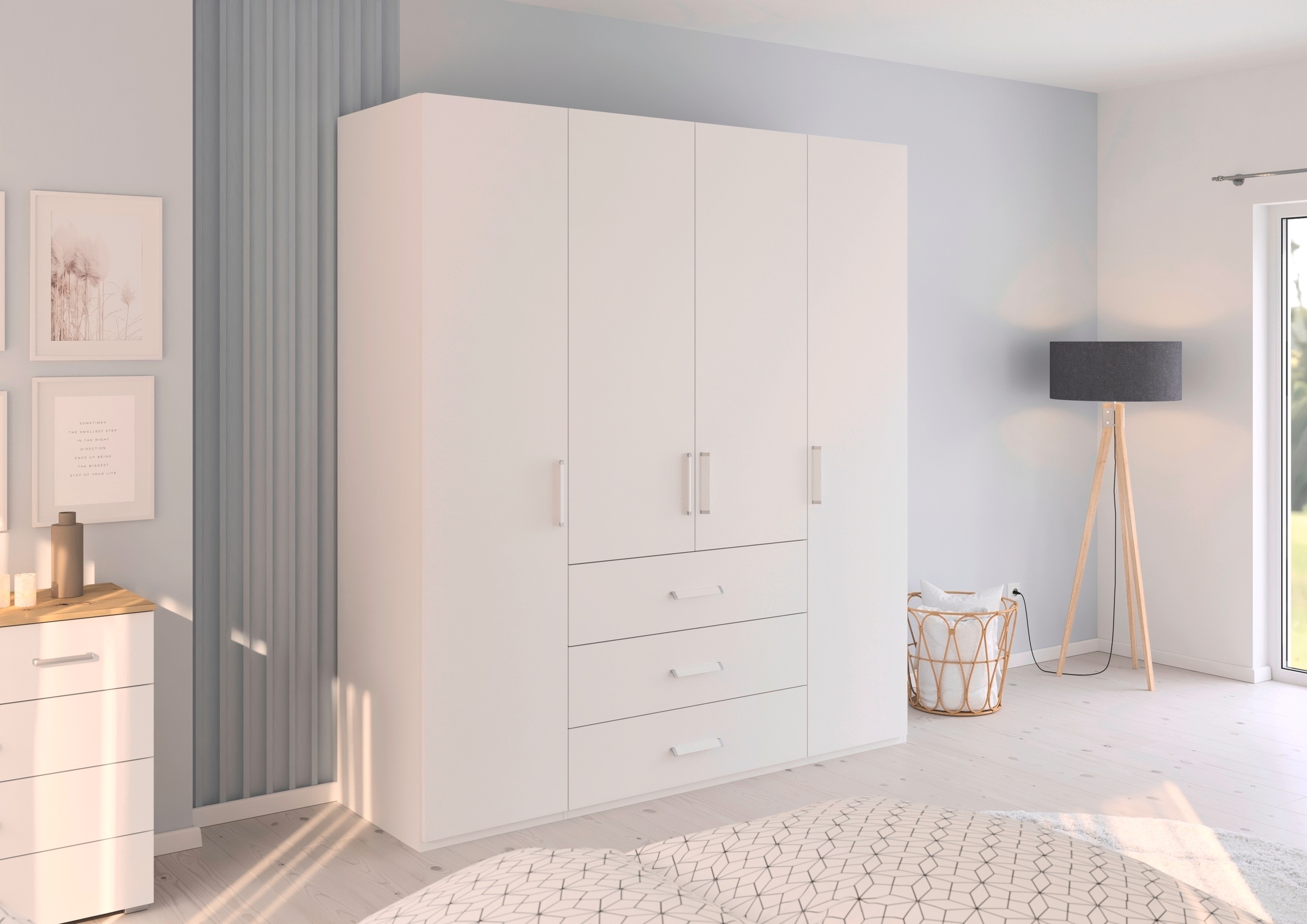 rauch Drehtürenschrank »Kleiderschrank Schrank Garderobe Schlafzimmerschrank EVELYN«, (in 2 Höhen 197 oder 210 cm erhältlich), in elegantem Stil mit Schubladen 3 Breiten und 2 Höhen MADE IN GERMANY