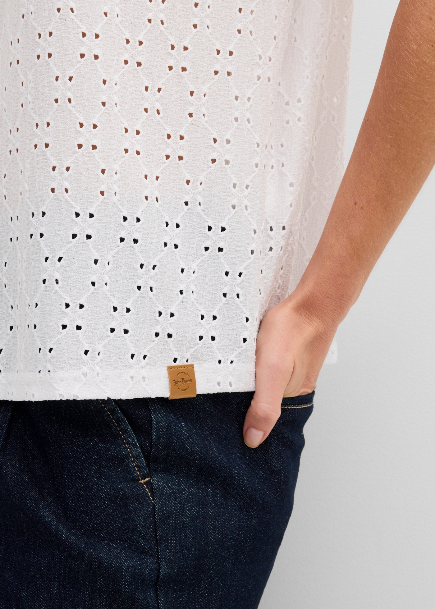 bonprix Henleyshirt lockerer Schnitt, Oversize-Passform, mit Kapuze, Kurzarm-Design