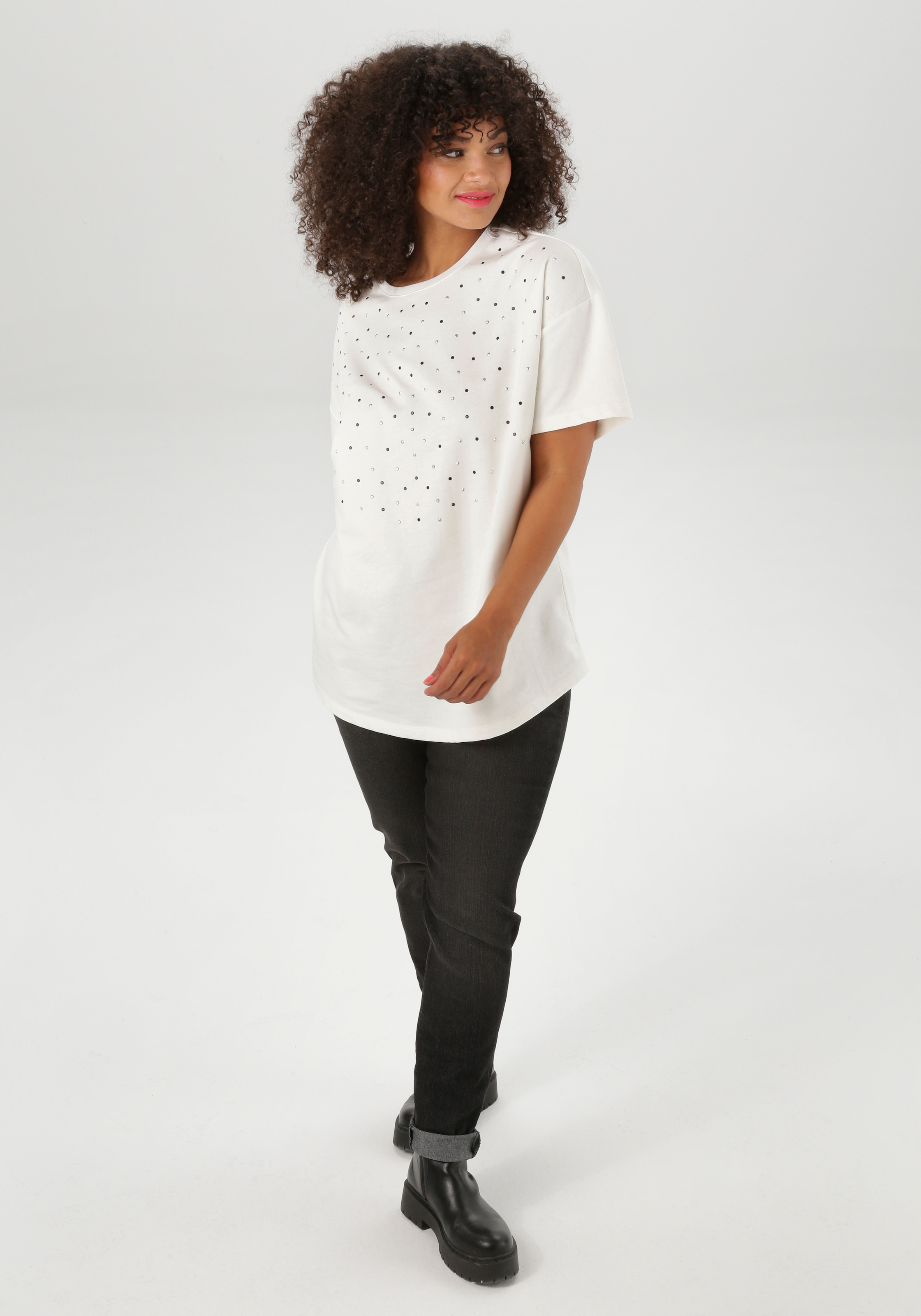 Aniston PLUS Kurzarmshirt, mit Nieten Applikation verziert - NEUE KOLLEKTION