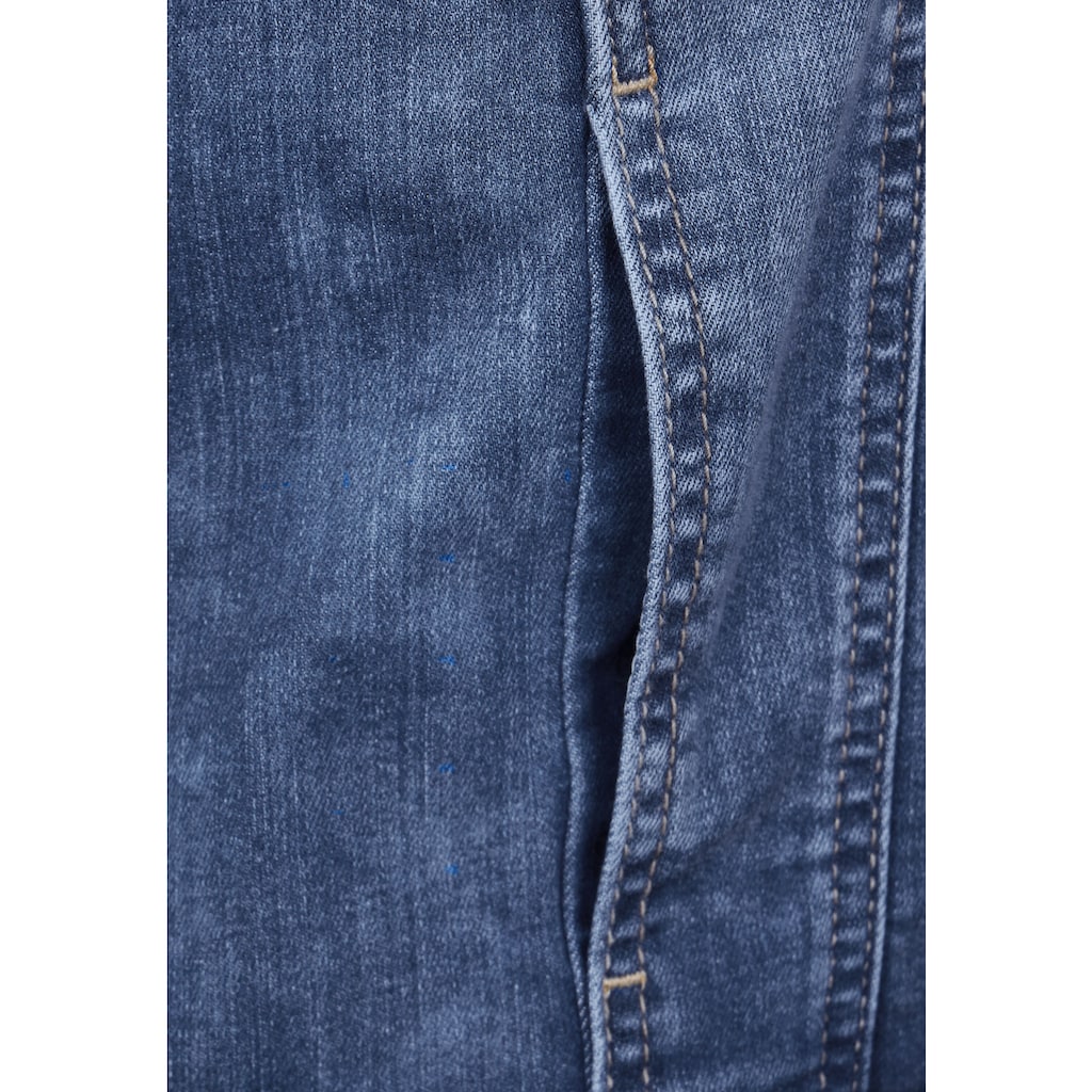 STREET ONE Jeansblazer, in mittelblauer Waschung