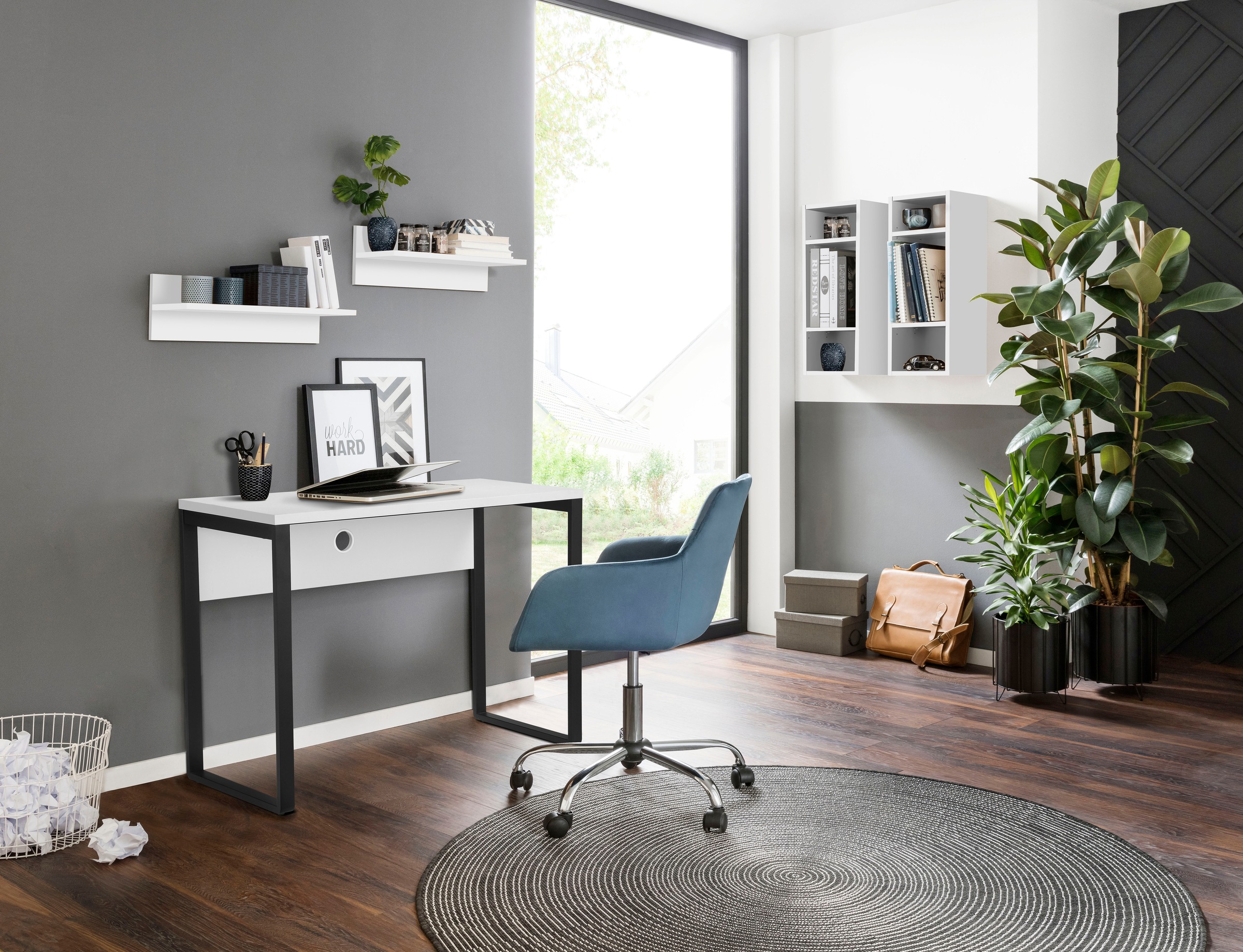 Places of Style Schreibtisch »Moid«, Computertisch, Kabeldurchlass, Metallk günstig online kaufen