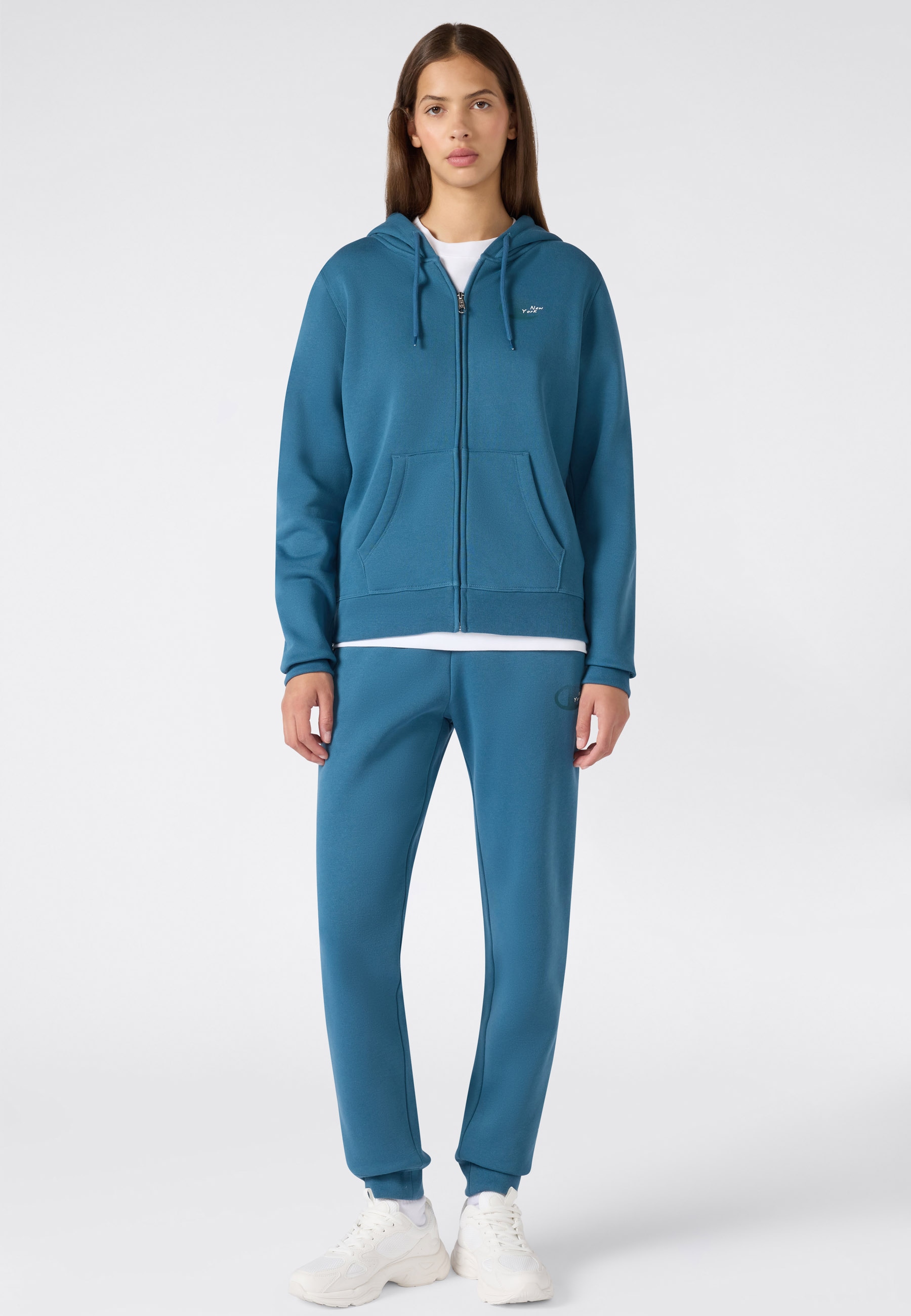 Champion Kapuzensweatjacke »SPORTWEAR ZIP-UP HOODIE Slim Fit« mit durchgehendem Reißverschluss, körpernahe Passform