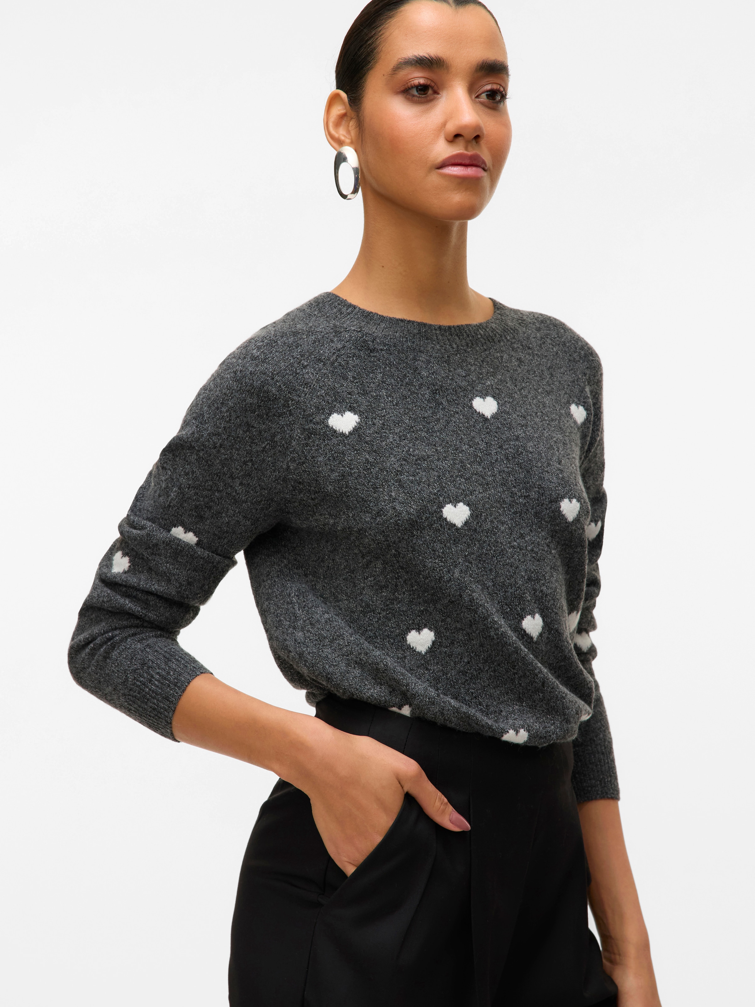 Vero Moda Rundhalspullover »VMDOFFY INTARSIA LS O-NCK PULLOV GA NOOS«, mit Herz-Strickmuster
