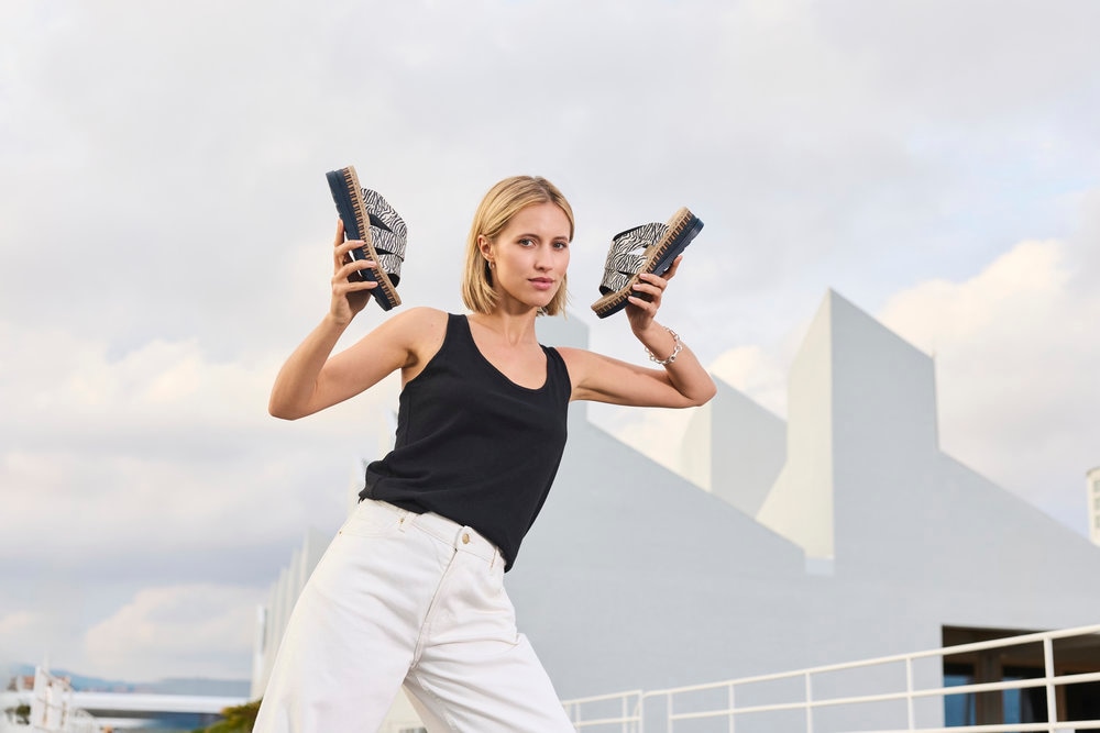 Rieker Pantolette  Keilabsatz, Sommerschuh, Schlappen mit Juteumrahmung