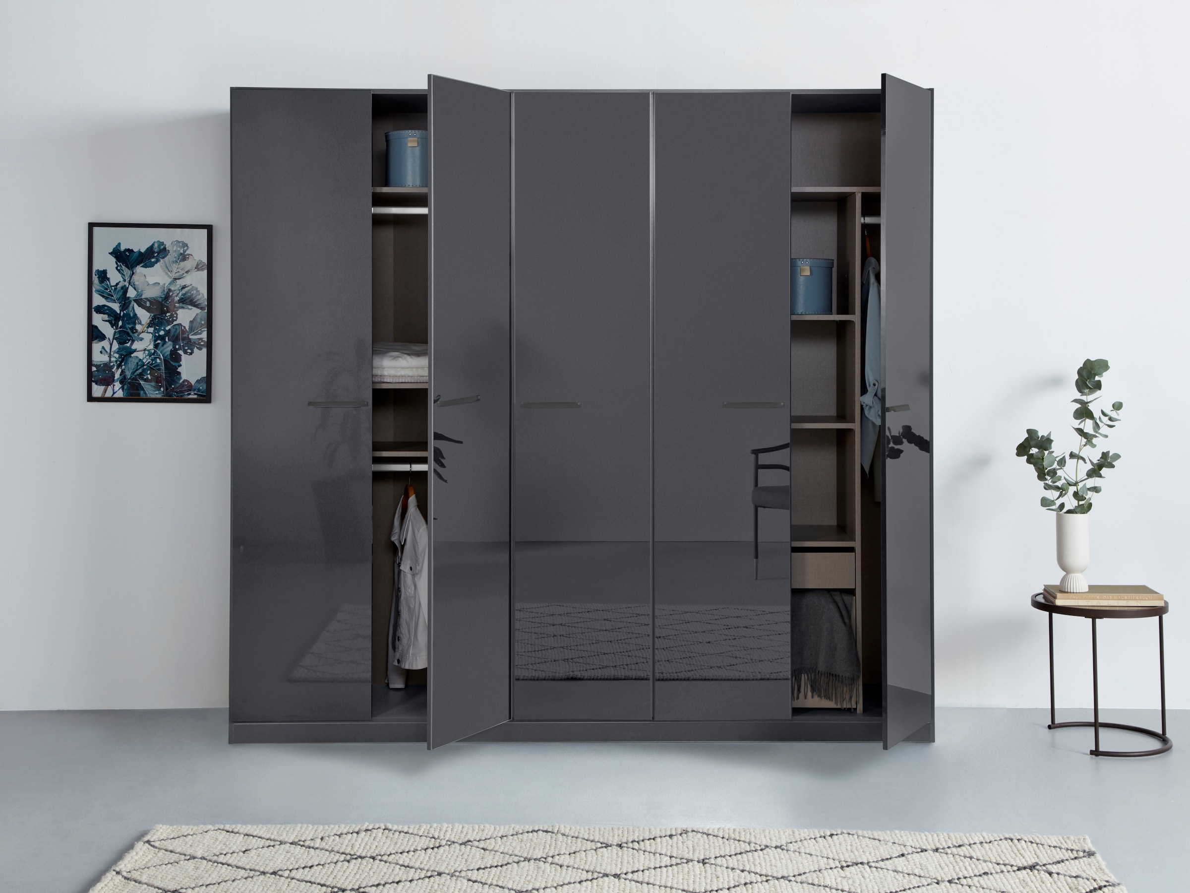 rauch Drehtürenschrank »Kleiderschrank Schrank Garderobe TOPSELLER OTELI inkl. Inneneinteilung«, (erhältlich in Breiten 91-360 cm, ab Breite 136cm inkl. Innenschubladen), mit zusätzlichen Einlegeböden, optional mit Spiegel MADE IN GERMANY