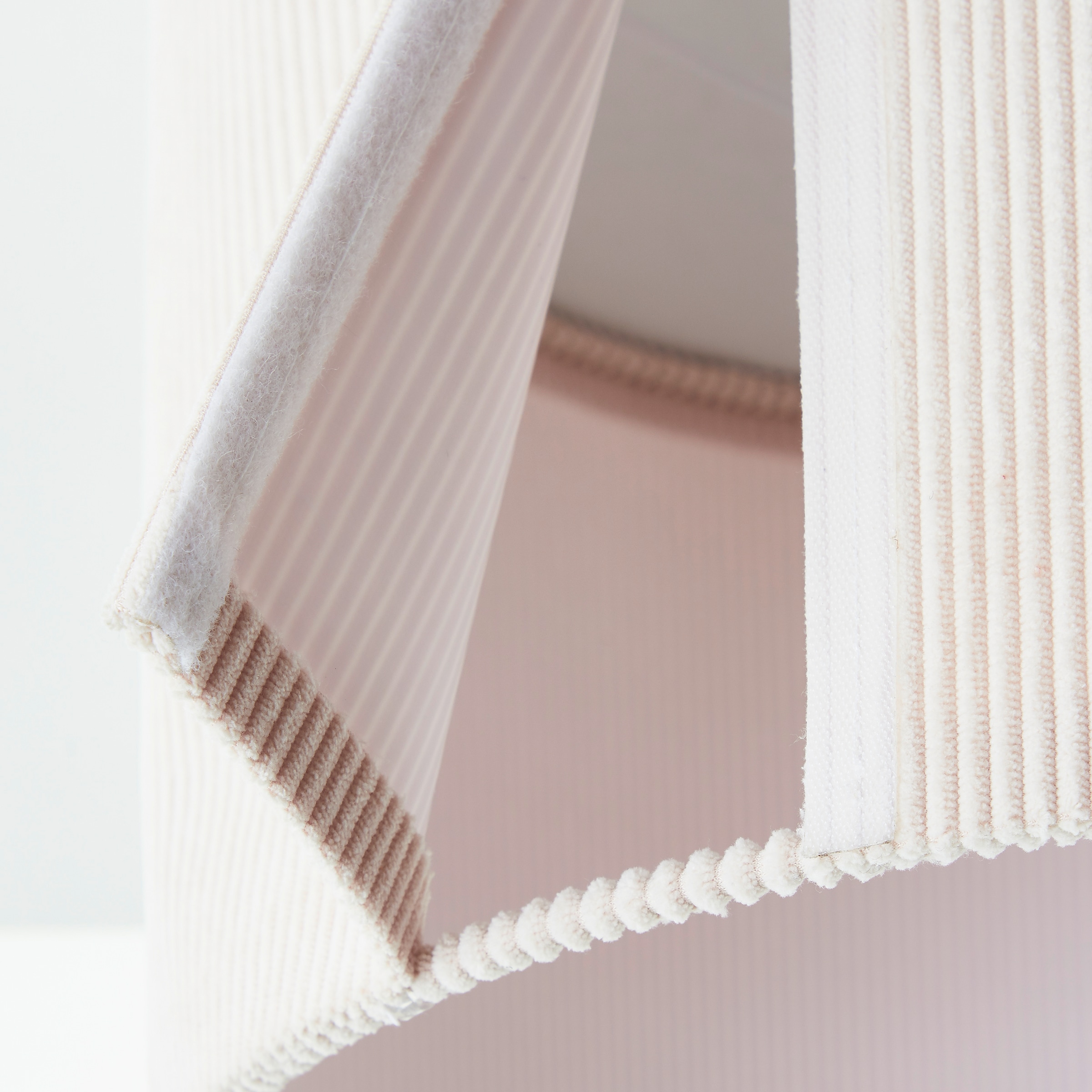 Brilliant Pendelleuchte »Tony«, 1 flammig, Leuchtmittel E27 | ohne Leuchtmittel, mit Cord-Lampenschirm, 150 x 35 cm, E27, kürzbar, Textil