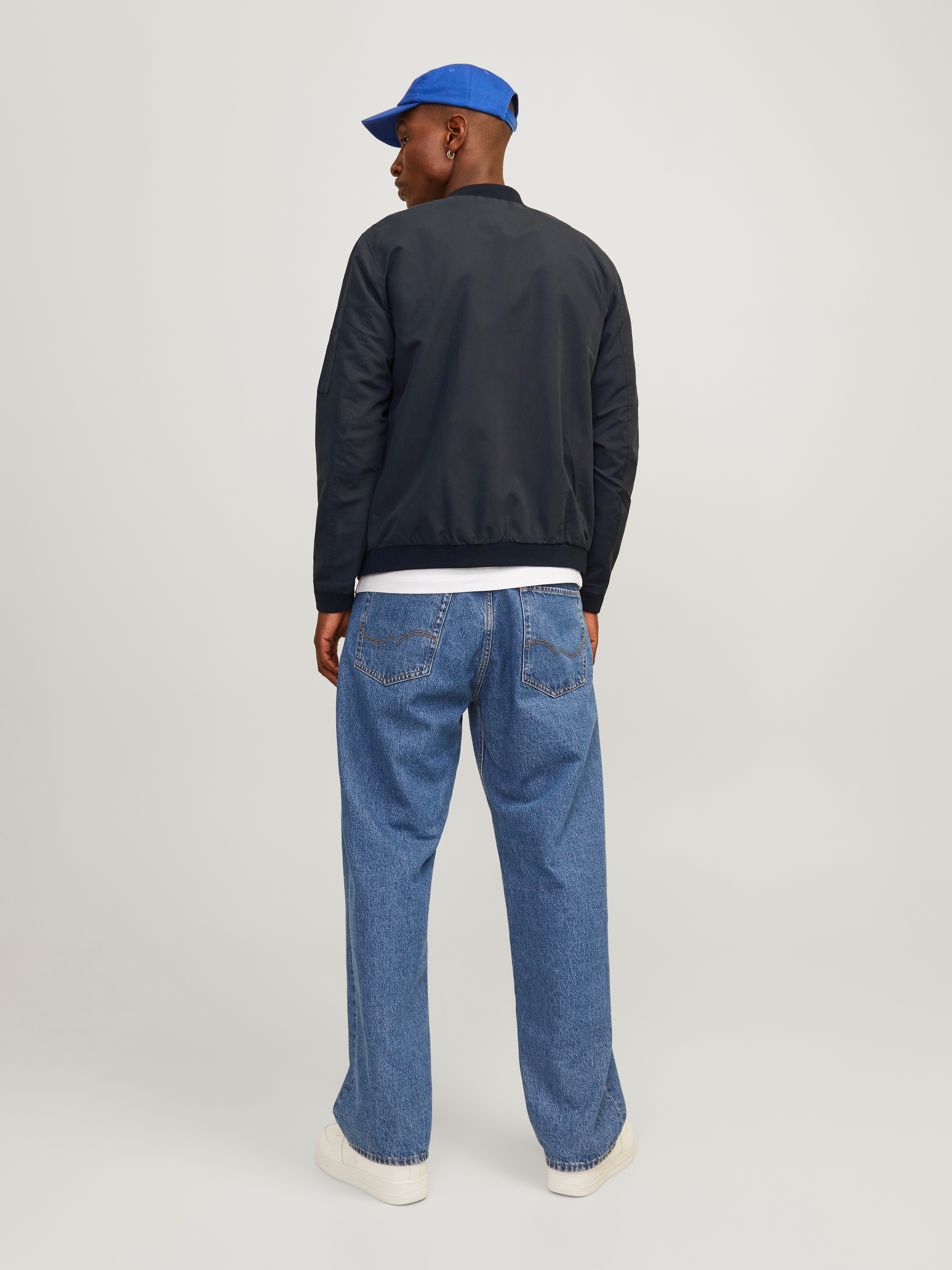 Jack & Jones Blouson »JJERUSH mit Stehkragen und Reißverschlusstaschen« ohne Kapuze unifarben, modisch, regular fit, Polyester