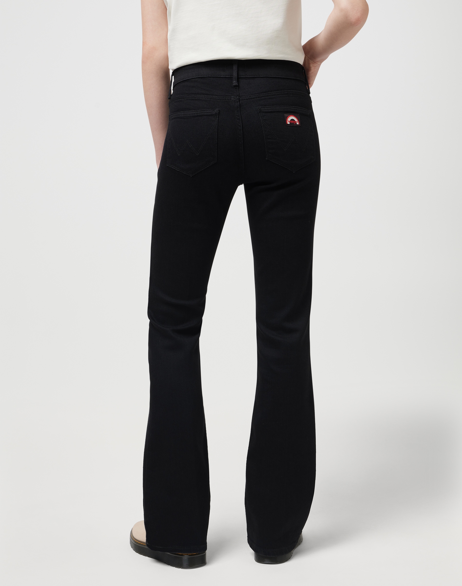 Wrangler Bootcut-Jeans »Flare«, im Retro-Design mit ausgestelltem Bein