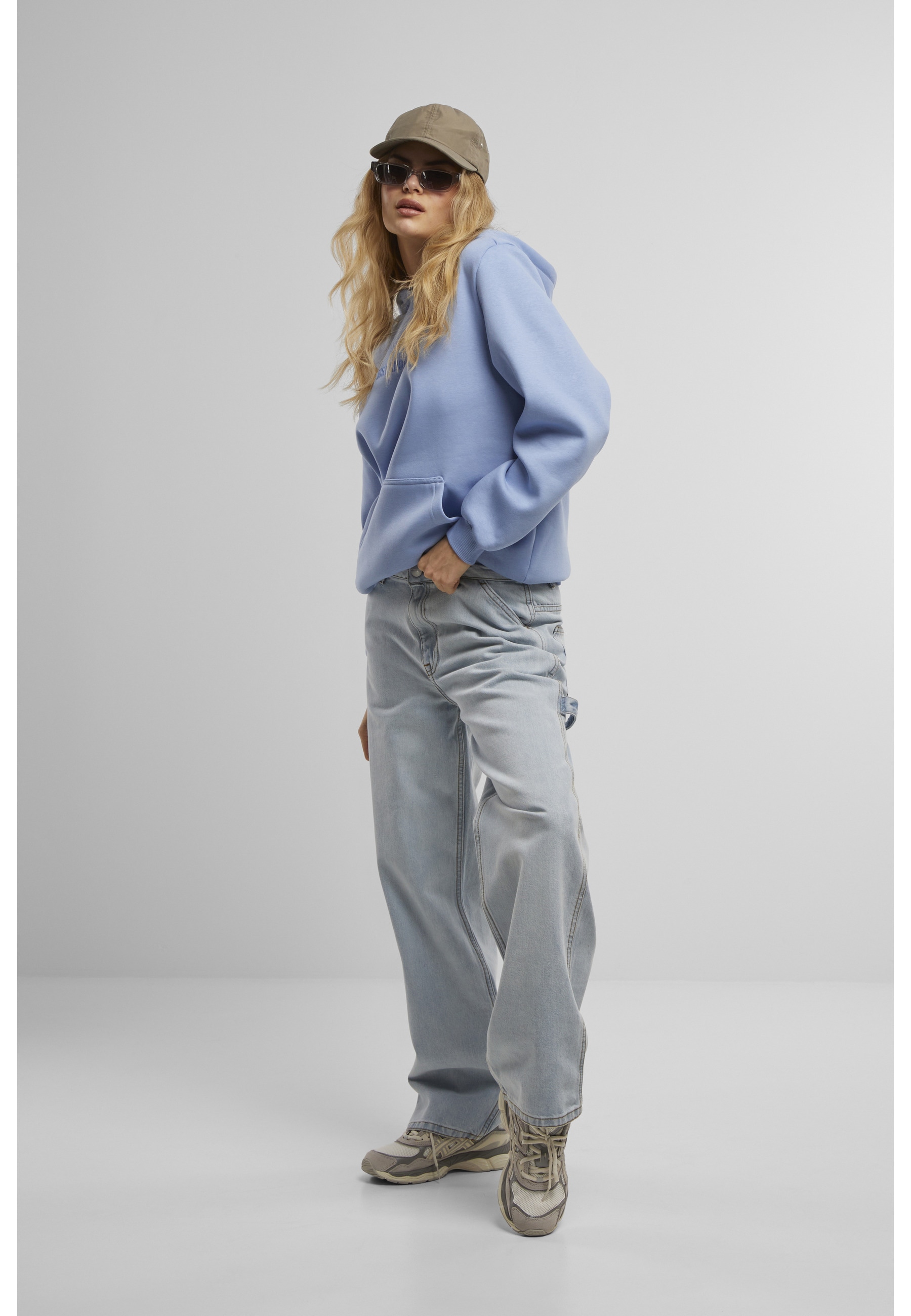 Miss Tee Kapuzensweatshirt »Miss Tee Just Another EMB Fluffy Hoody«
