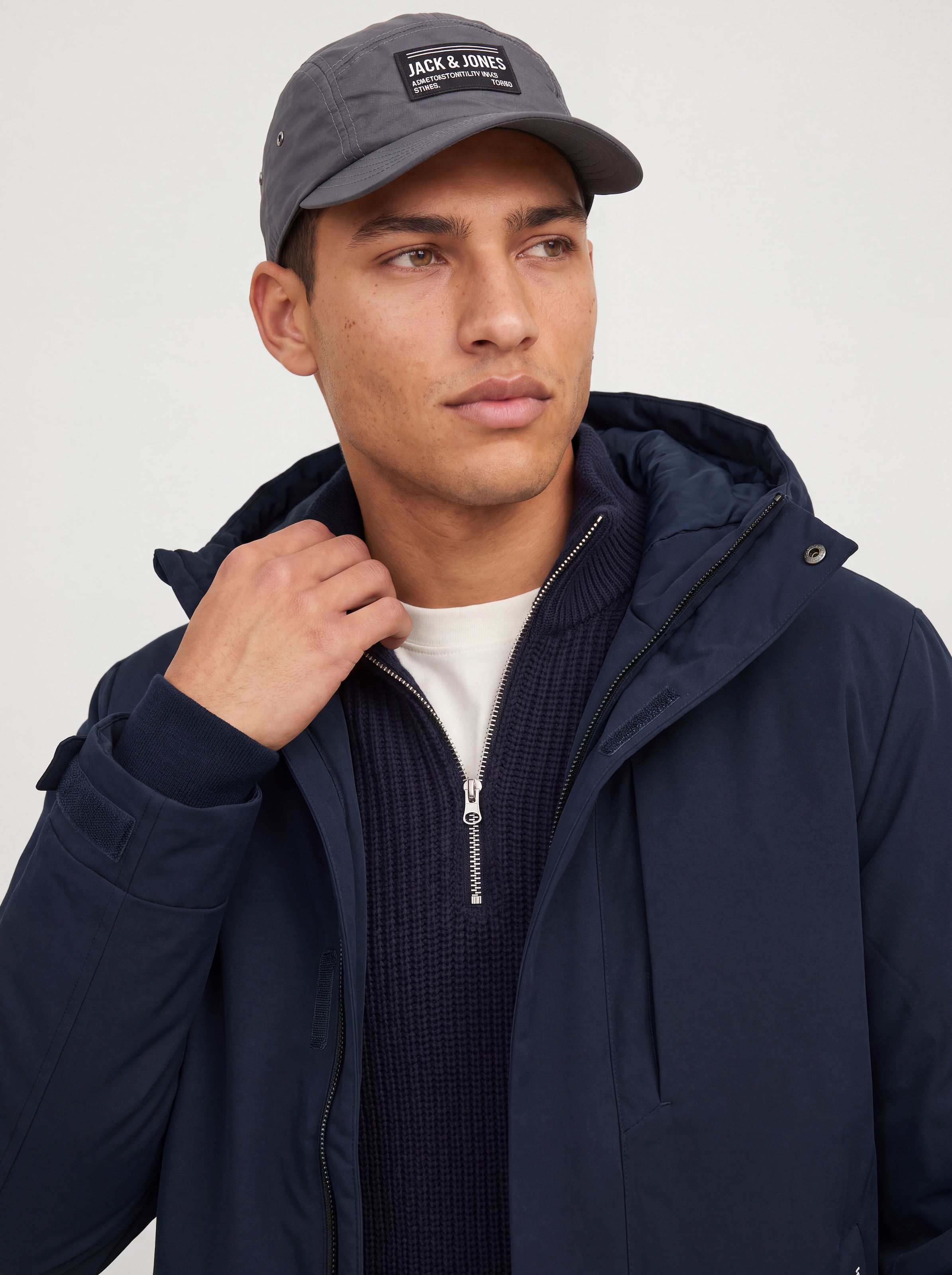 Jack & Jones Parka »JJEKEEN PARKA AW26 SN« mit Kapuze Kunstfaser, regular fit