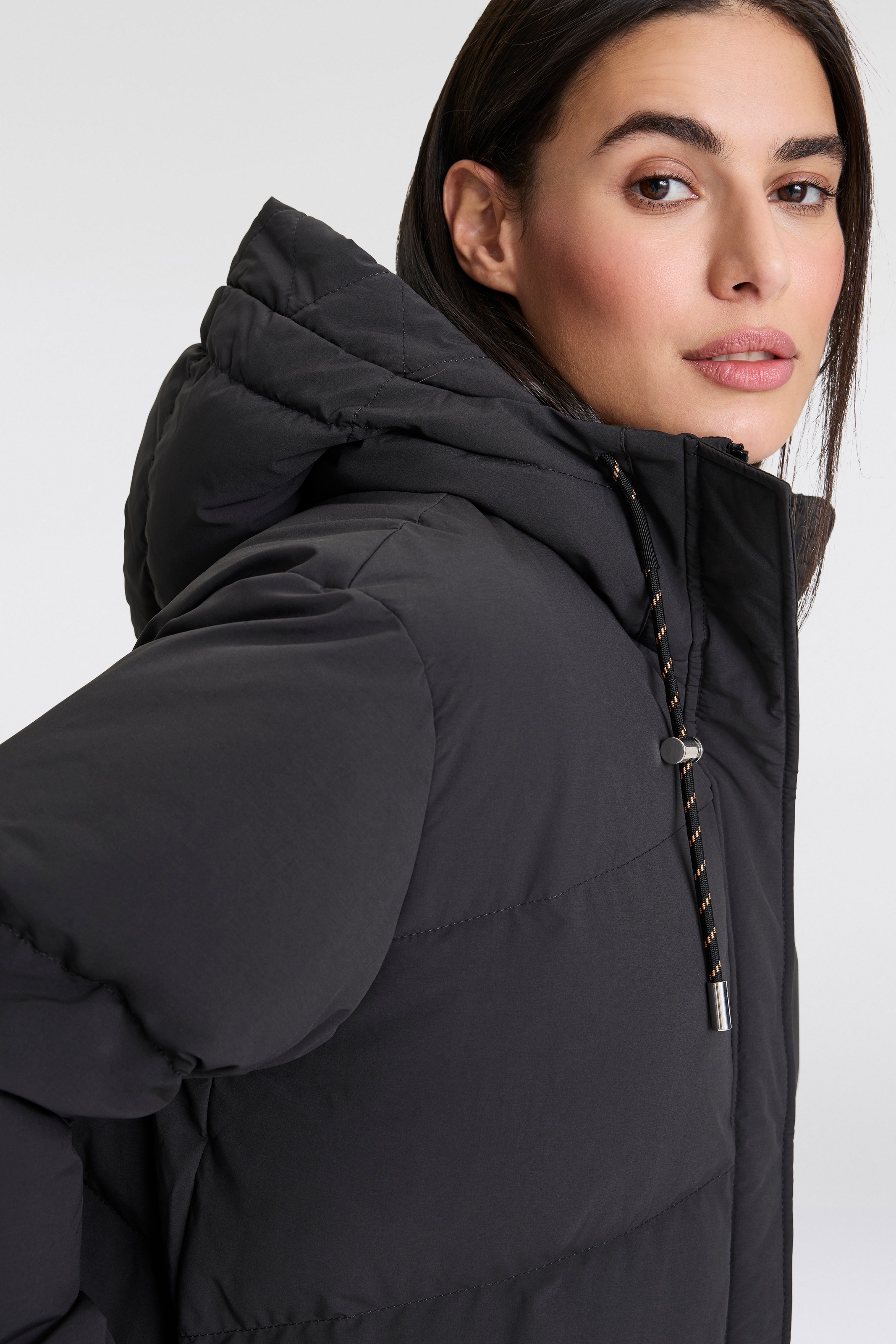 BOSS ORANGE Steppjacke »Paretto Premium Damenmode«, mit Kapuze, mit Kordel