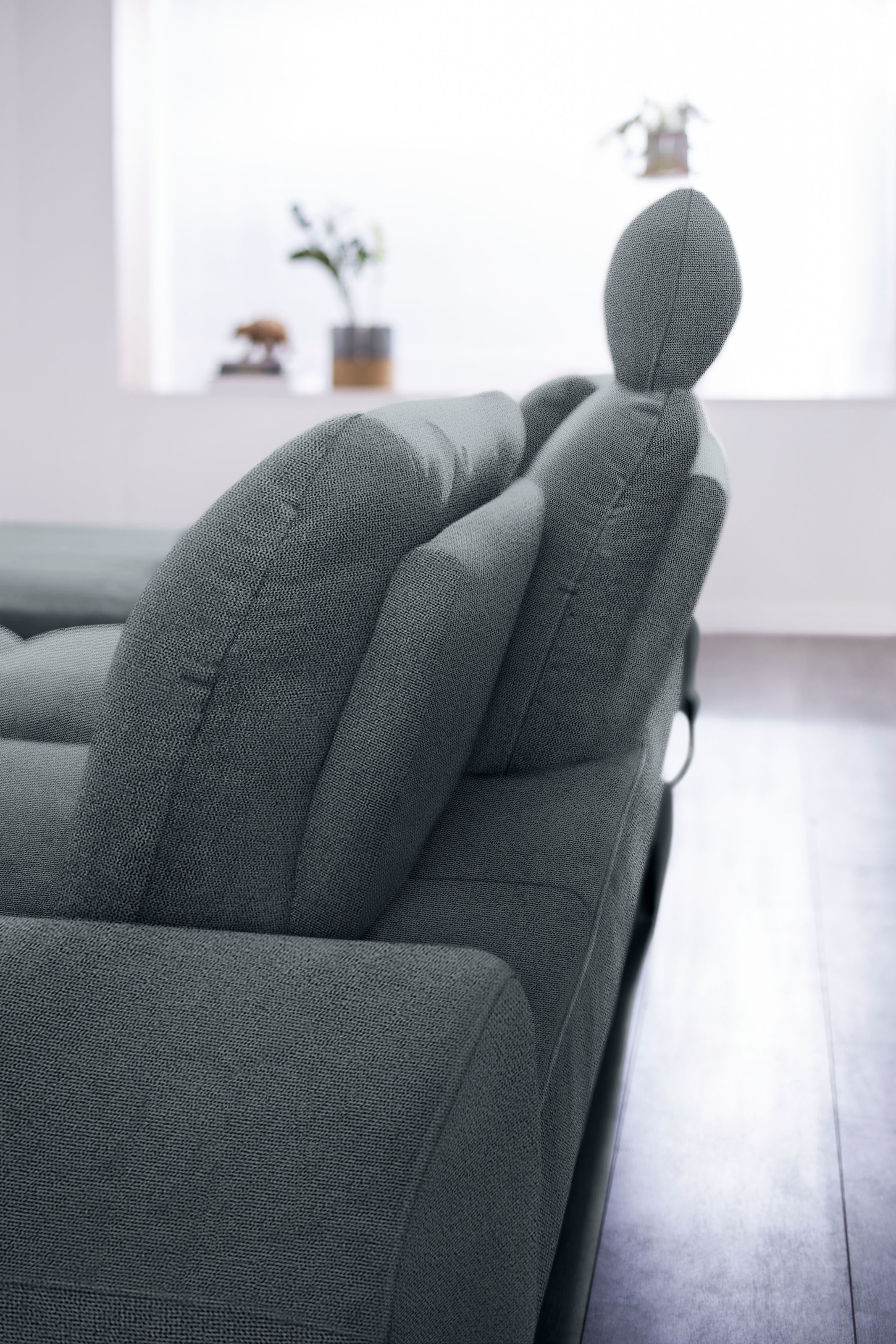 W.SCHILLIG Ecksofa »valentinoo, Designsofa, bequem, elegant und zeitlos, L-Form«, (Set), inklusive Hocker, mit Sitztiefenverstellung, Breite 299 cm