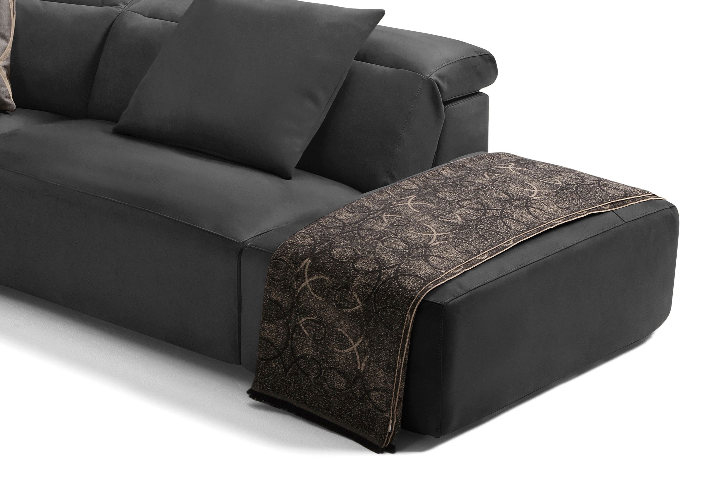 Egoitaliano Ecksofa »Beverly, extravangantes Designsofa mit erstklassigem S günstig online kaufen