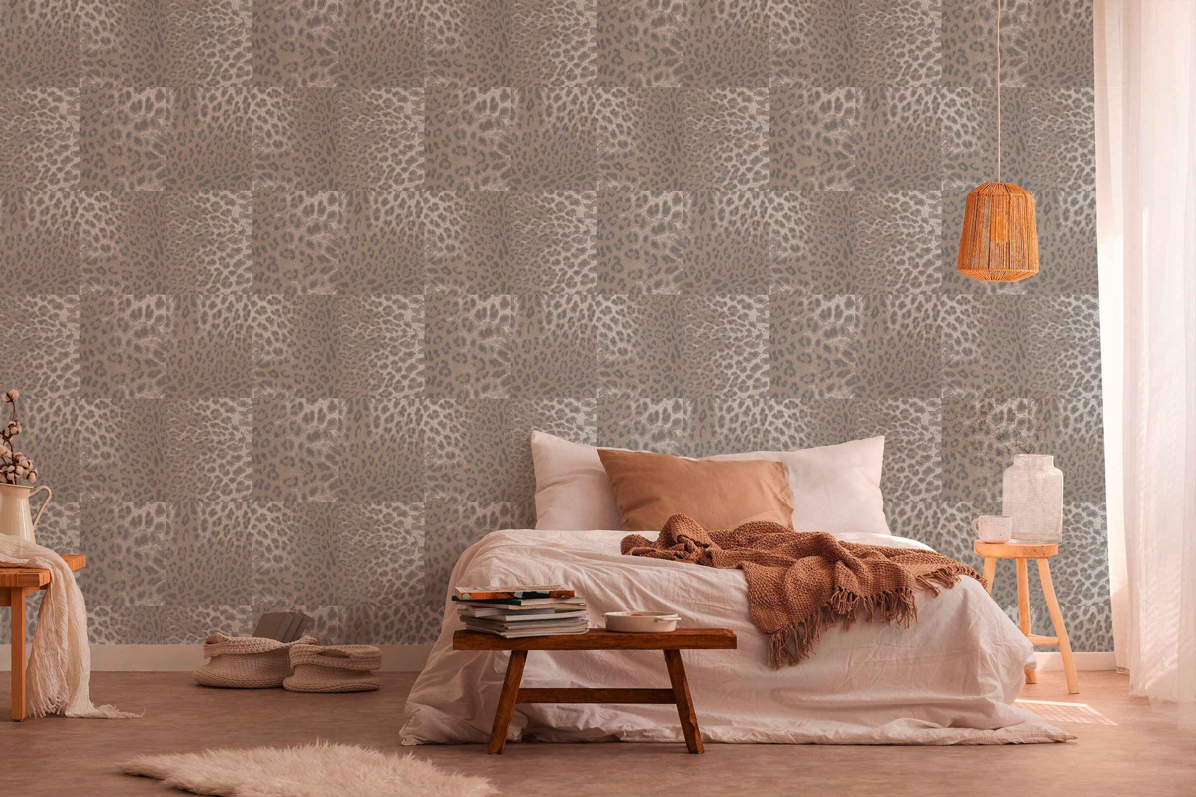 living walls Vliestapete »Desert Lodge«, Fellimitat-animal print-gemustert, Tapete Leopardenmuster Tapeten Wohnzimmer Schlafzimmer Küche Flur Büro