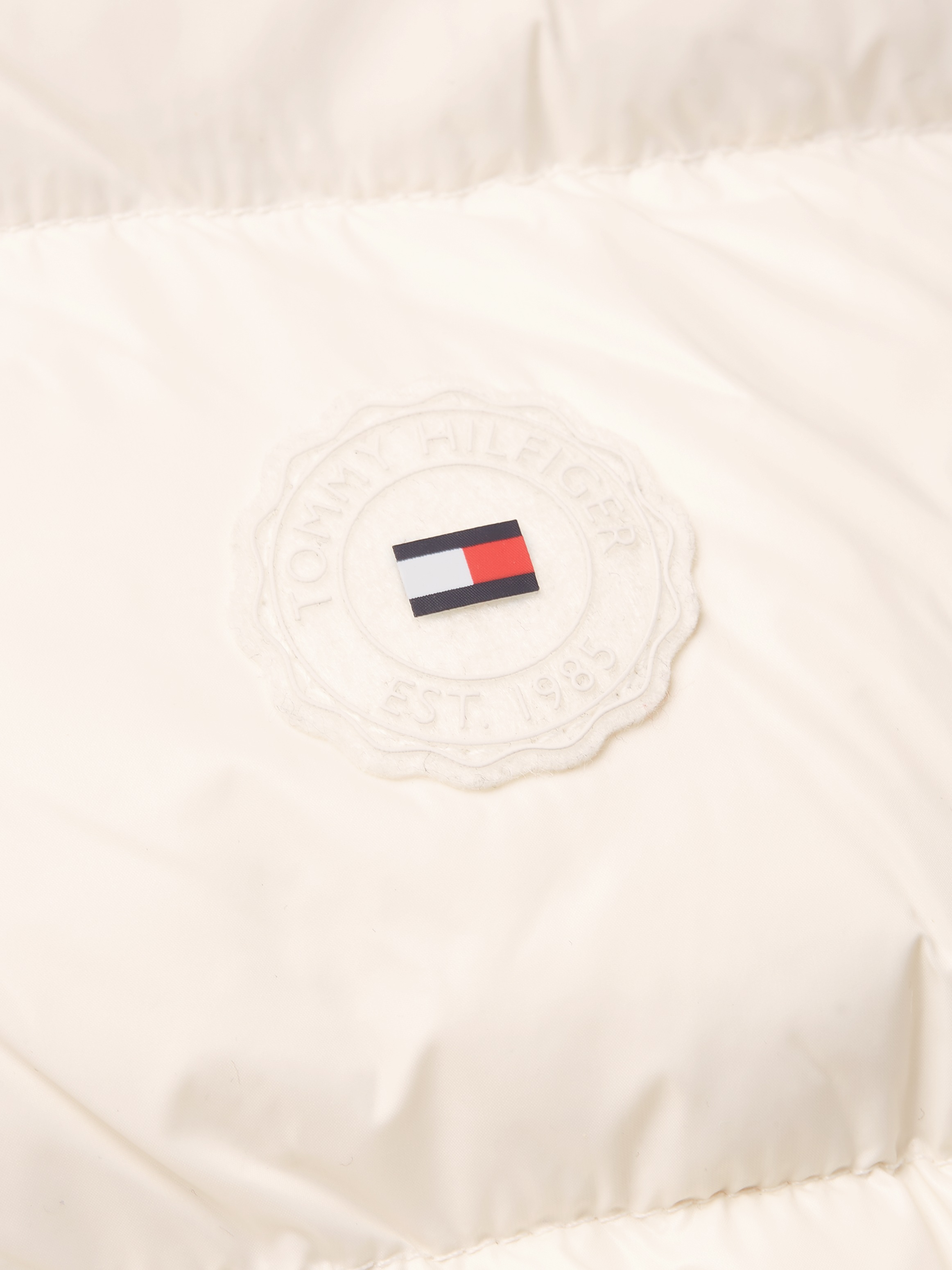 Tommy Hilfiger Steppjacke, mit Kapuze, mit Logoprägung