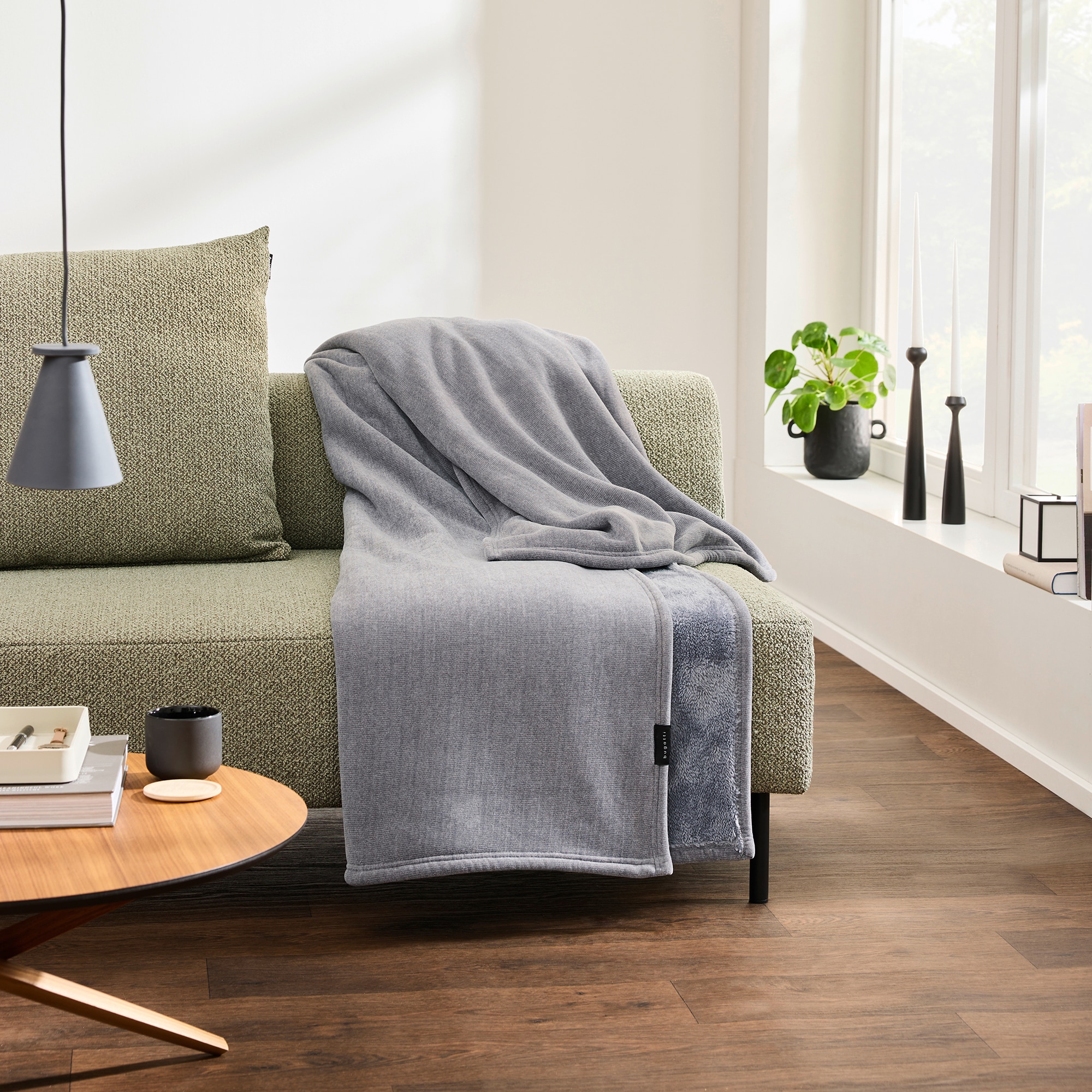 bugatti Wohndecke »bugatti Wohndecke Doppio Soft« mit hochwertiger Haptik