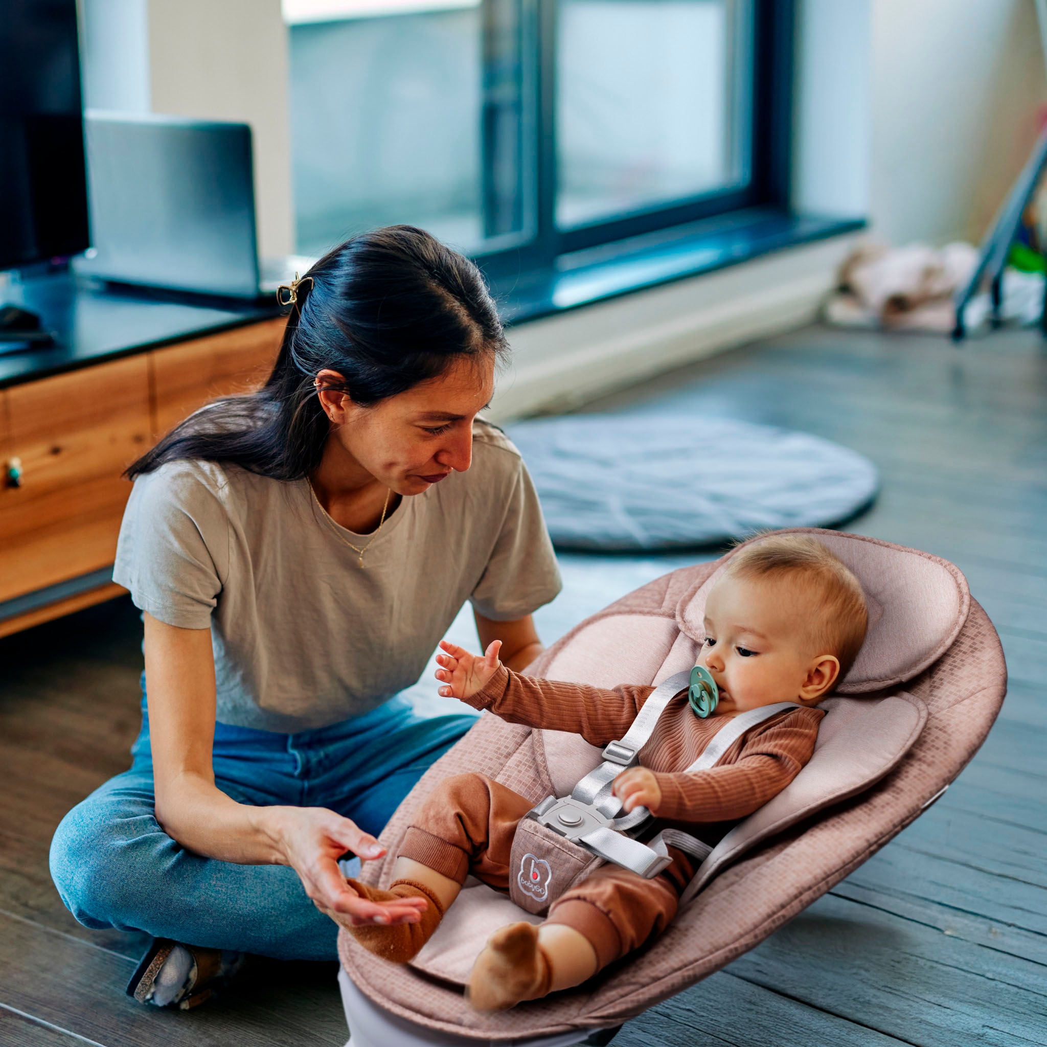 BabyGo Babywippe »Swing«, bis 9 kg, mit Fernbedienung, Musik, Schaukelfunktion