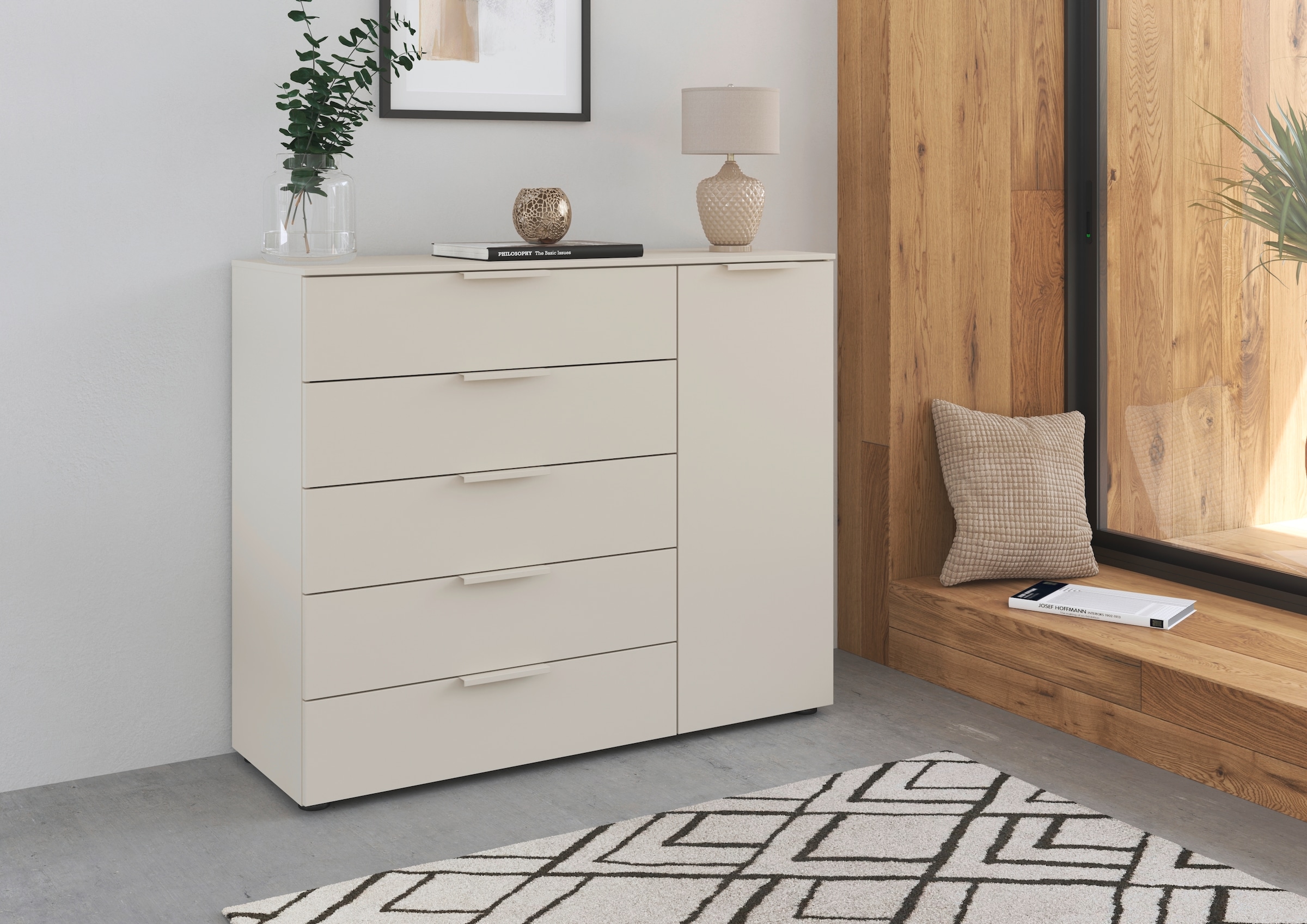 rauch Schubkastenkommode »Kommode Türkommode Sideboard Kombikommode FLIPP«, (Breite 120 cm mit 2 Einlegeböden), 1-türig mit 5 Schubladen und Soft-Close-Funktion