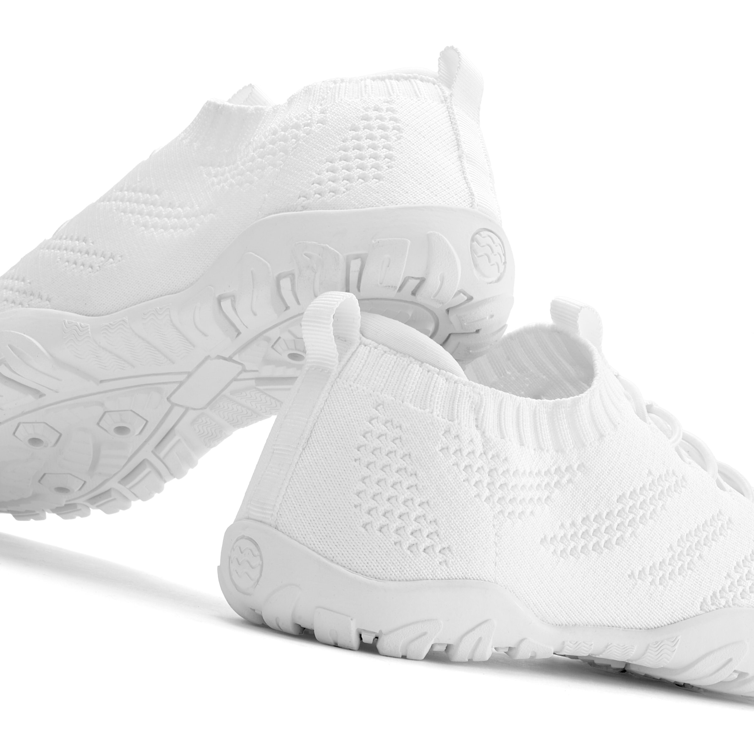 Vivance Sneaker »Freizeitschuh, Halbschuh mit ultraleichter und flexibler Sohle,«, zum Reinschlüpfen mit elastischen Schnürbändern VEGAN
