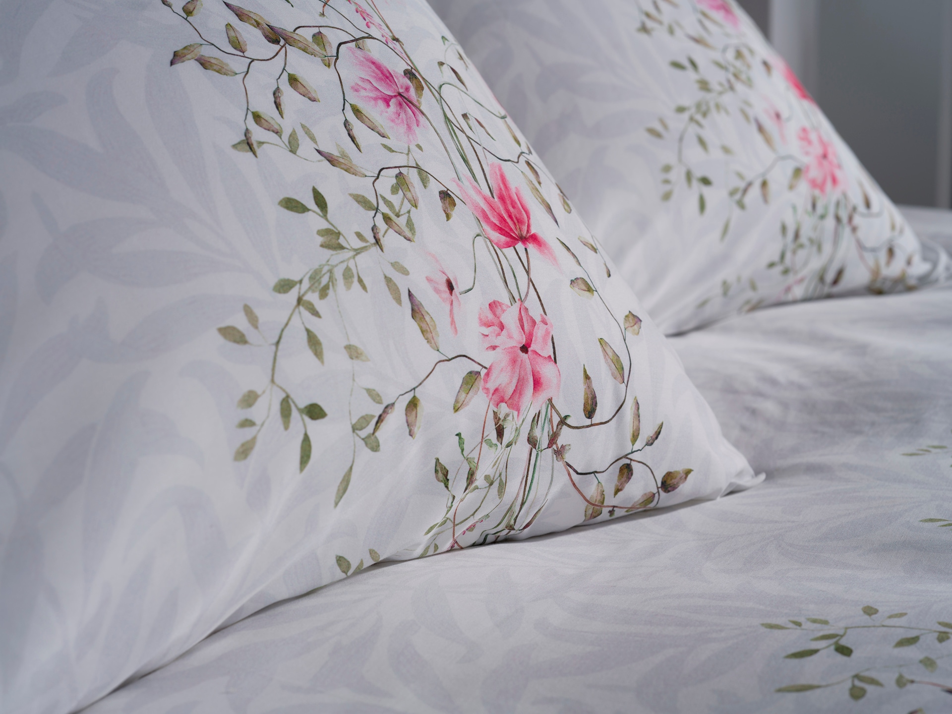 Heckett & Lane Bettwäsche »Heckettlane Bettwäsche Jolie« 2 Bettwäsche aus 100% Baumwolle, hochwertige Mako-Satin, ab 135x200 cm.