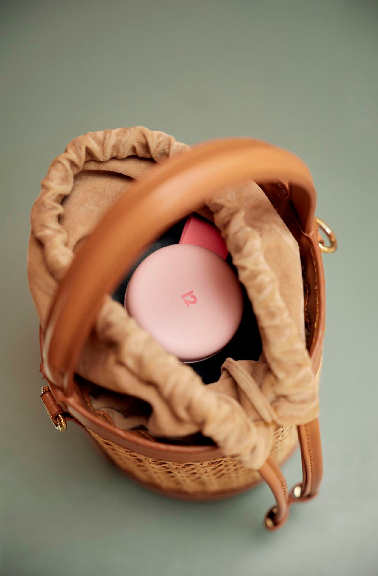 Twelve South Ladestation »ButterFly SE 2-in-1 Qi2«