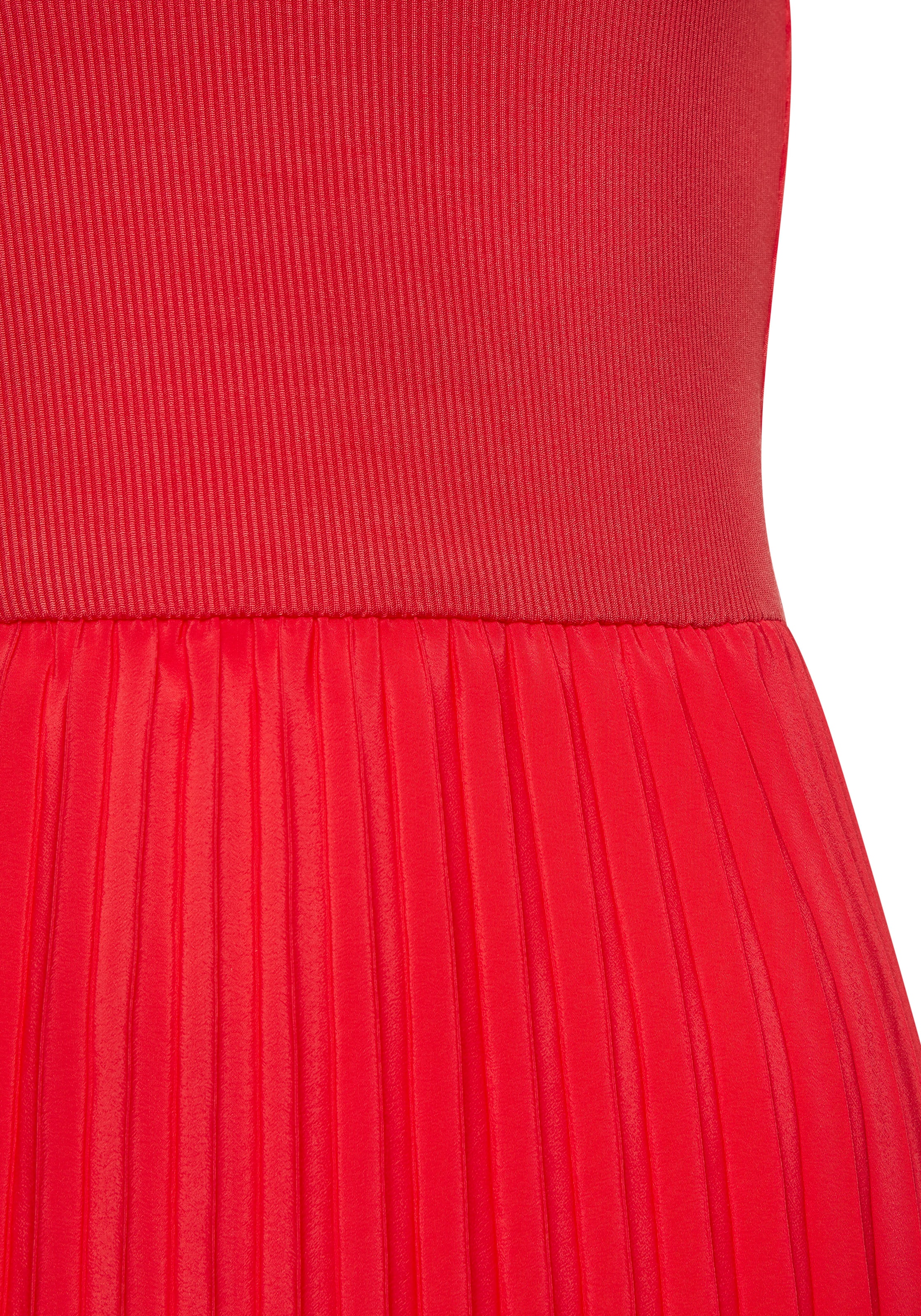 LASCANA Midikleid, mit Plisseerockteil, Basic, modisch