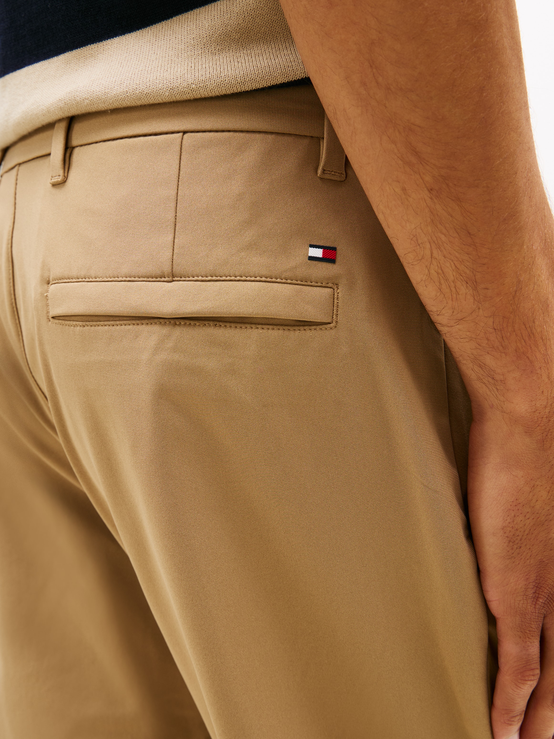 Tommy Hilfiger Chinohose »DENTON«  feuchtigkeitsableitend, Straight Fit,
