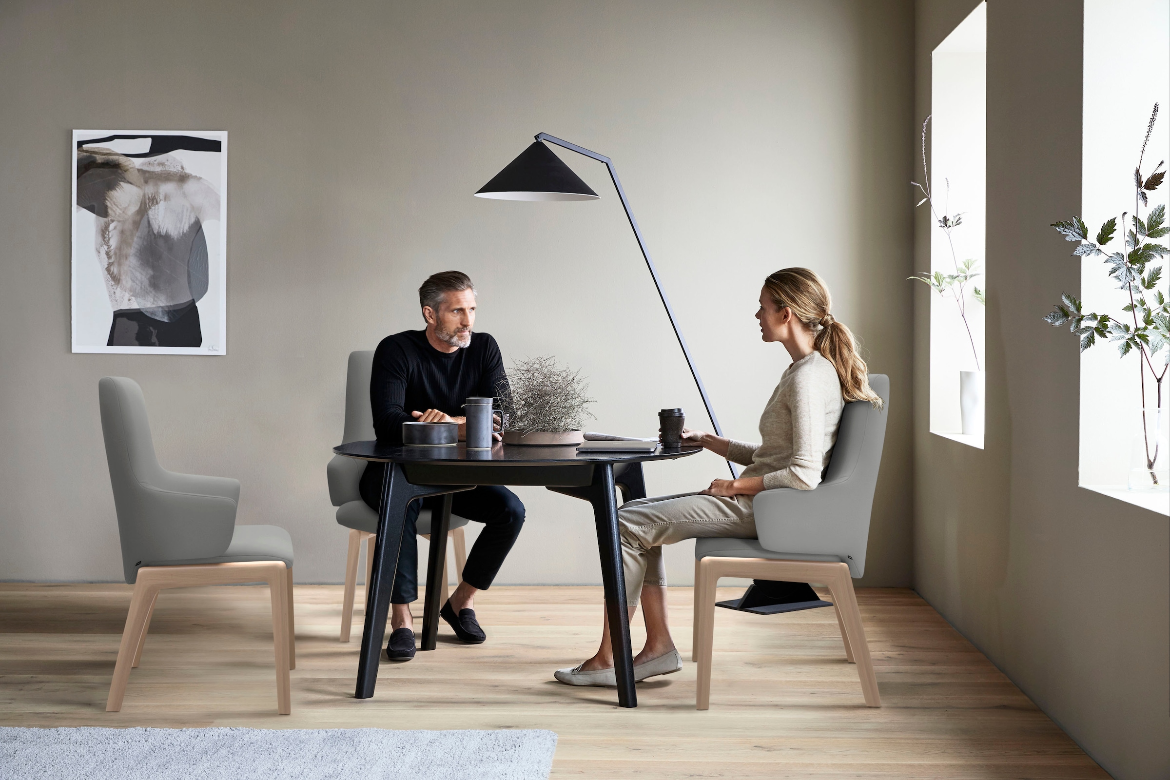 Stressless® Polsterstuhl »Laurel«, Leder BATICK, High Back mit Armlehne, Größe L, mit abgerundeten Beinen in Schwarz