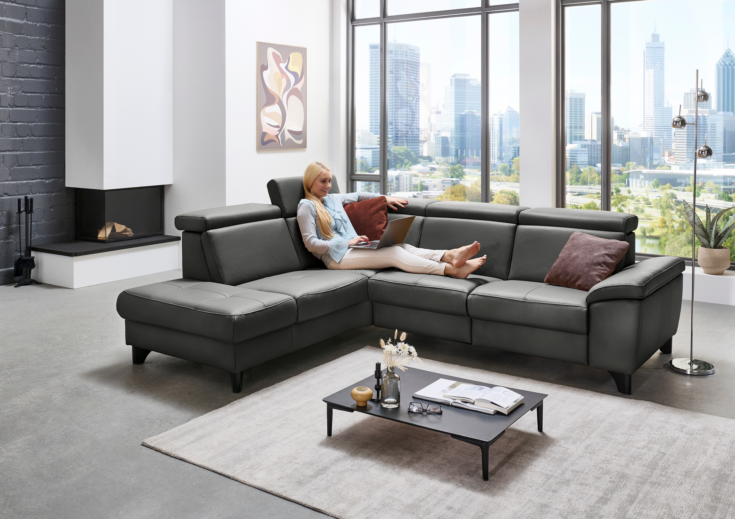 Die PlanBar Ecksofa »PN-EM23166 L-Form«, optional mit Kopfteilverstellung und Stauraum
