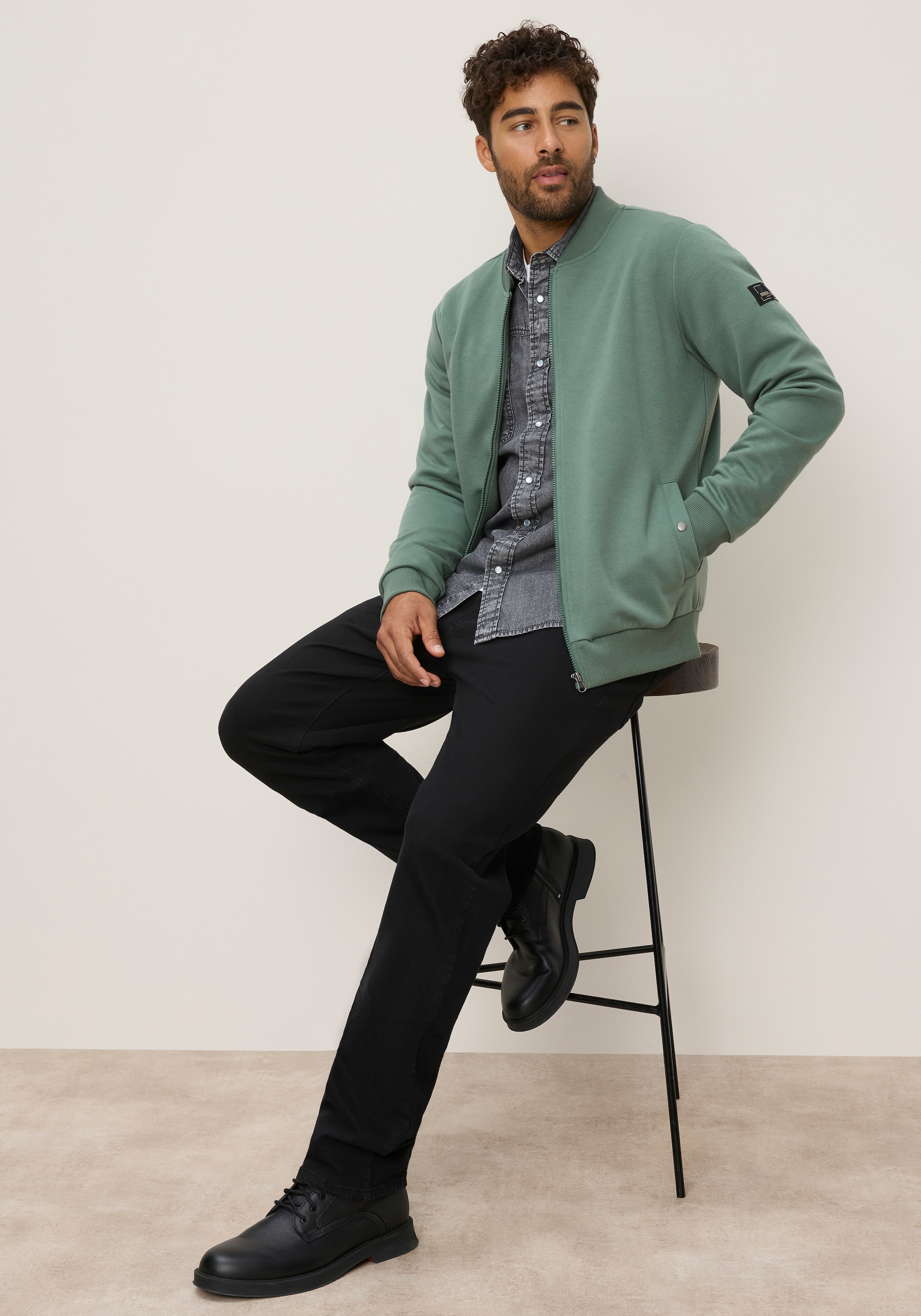 Bruno Banani Sweatjacke mit Stehkragen, aus Polyester und Baumwolle