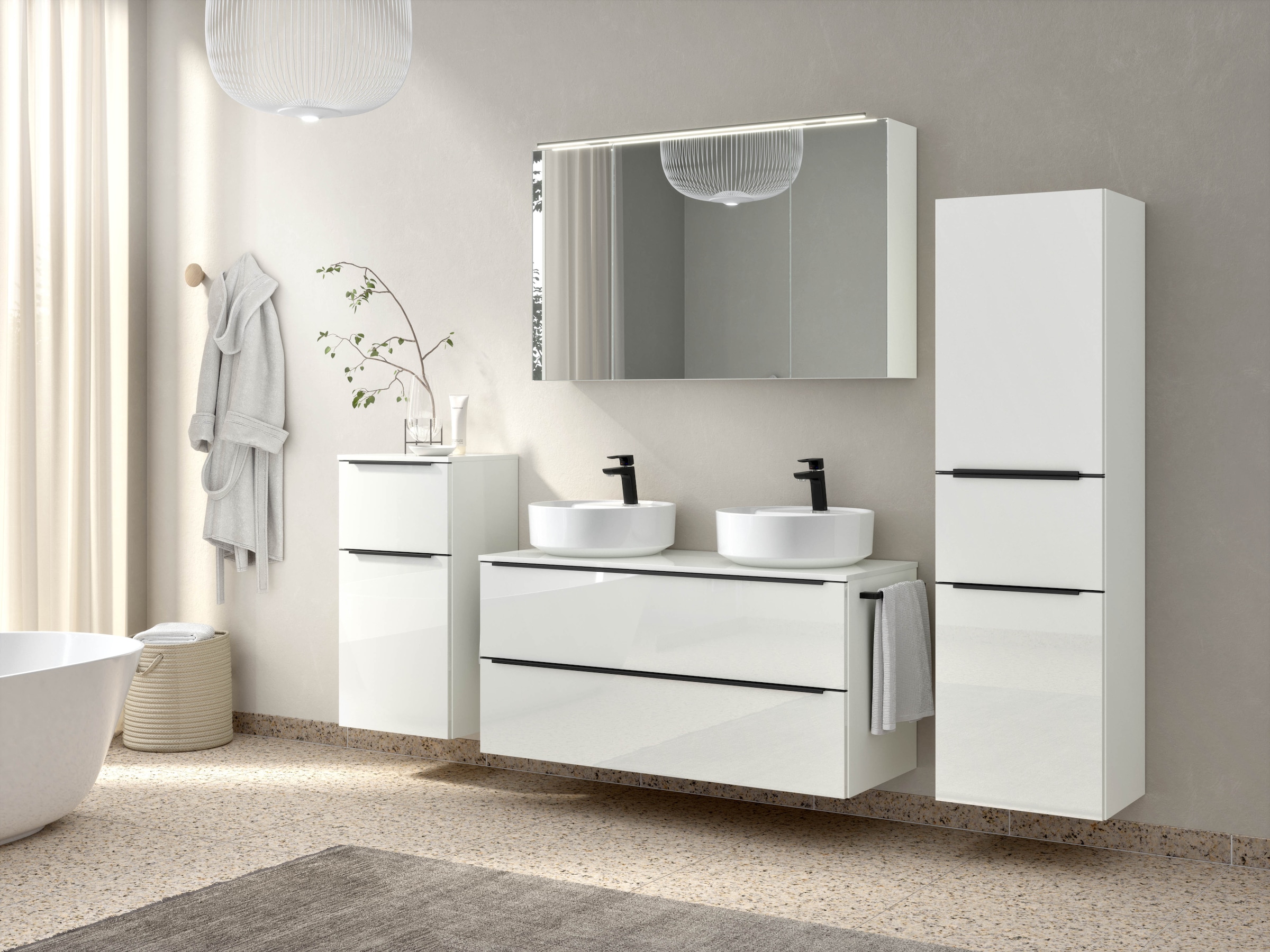 nobilia® Badmöbel-Set »Alvene«, (4 St., vormontiert, mit Soft-Close), inkl. Spiegelschrank mit Beleuchtung und Dimmerfunktion, in 4 Breiten
