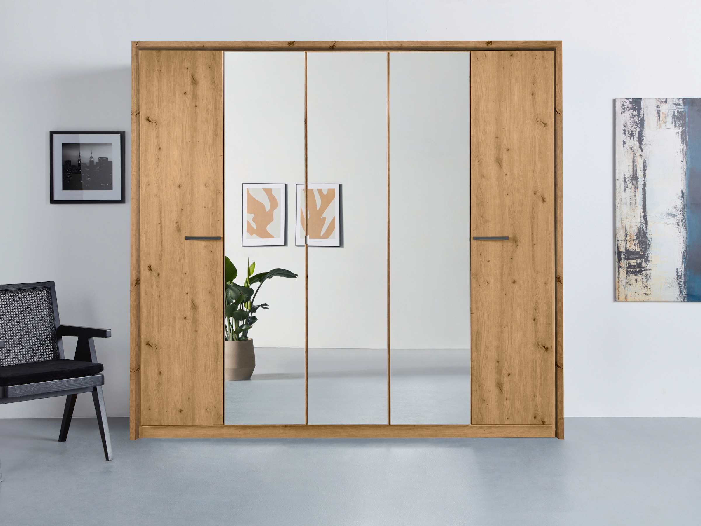 rauch Drehtürenschrank »Kleiderschrank Schrank Garderobe Wäscheschrank Ankleide OTELI« erhältlich in Breiten 230/275 cm inkl. Innenschubladen und extra Böden,  mit Mittelspiegel und Passepartout optional mit Beleuchtung